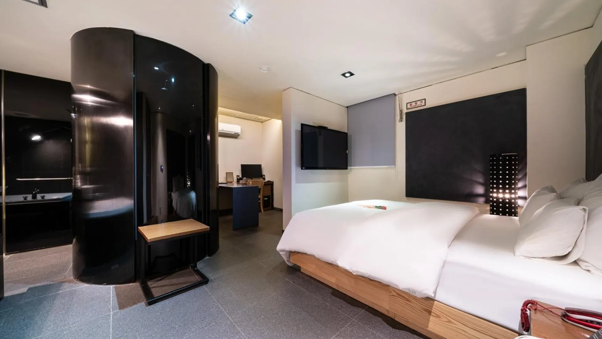 서울 레몬트리호텔 종로 호텔 스위트룸