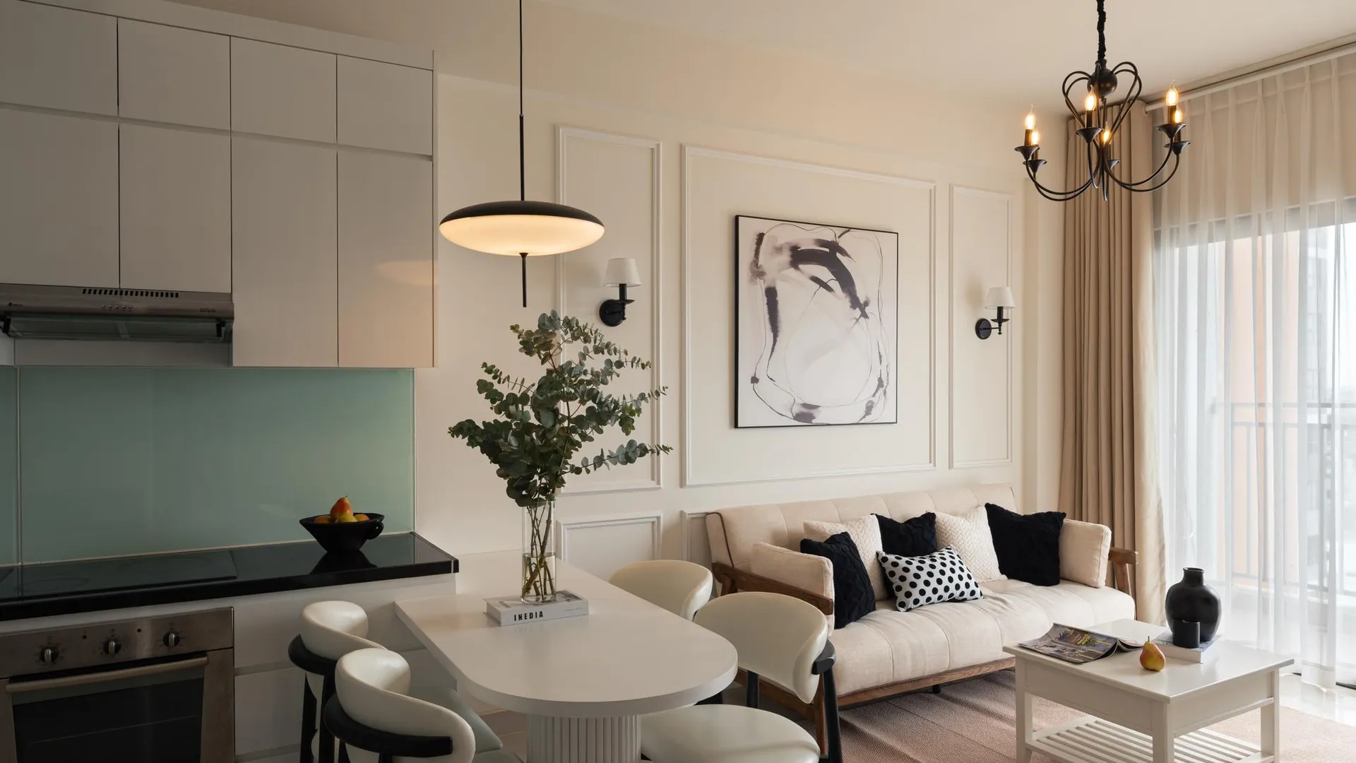 호치민 딩동 스위트 – 더 선 애비뉴 – 프리 풀 앤 짐 5성급 게스트하우스 스위트룸