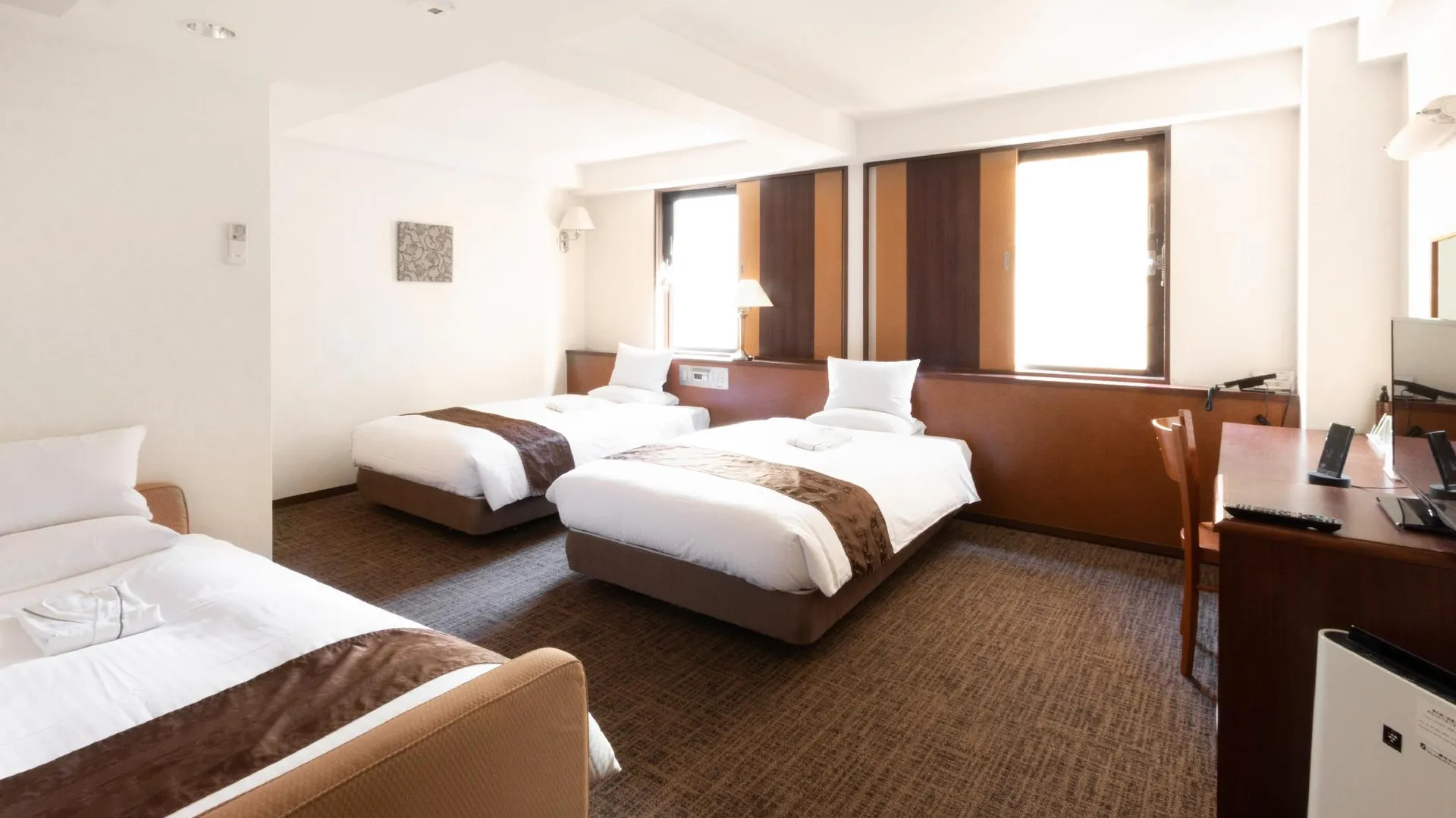 후쿠오카 도요호텔 2성급 호텔 스위트룸