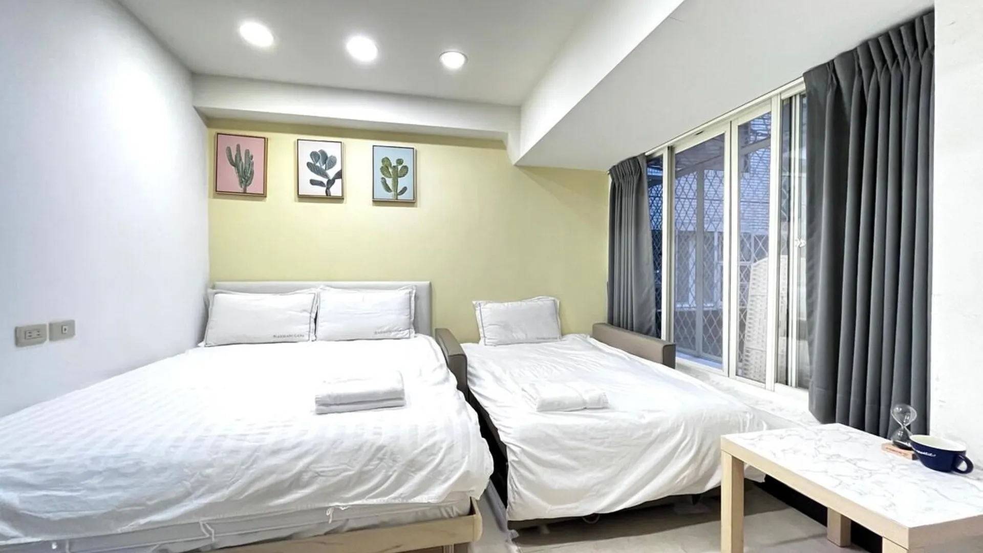 타이베이 A7 Metropolitan Middle: Instant MRT Access 2성급 게스트하우스 수영장