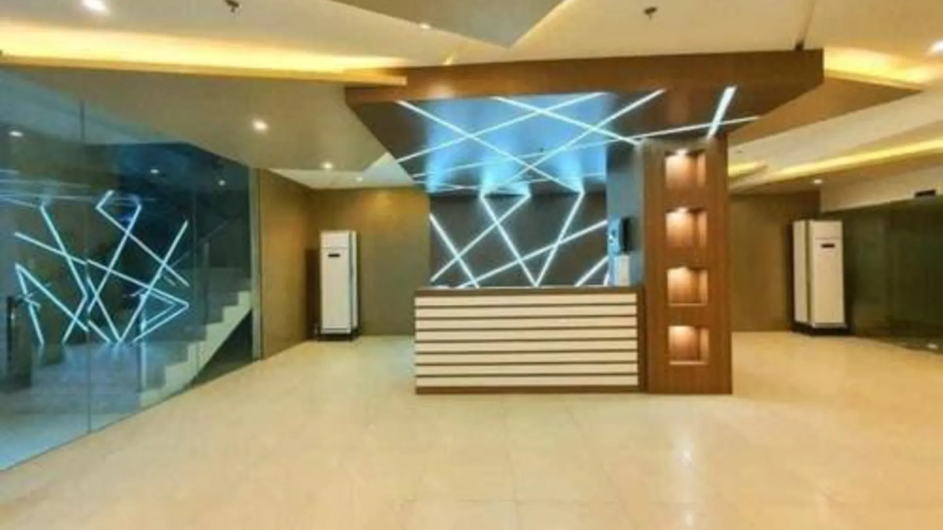 세부 럭사노스 콘도 플레이스- 선비다 타워 3성급 게스트하우스 외관