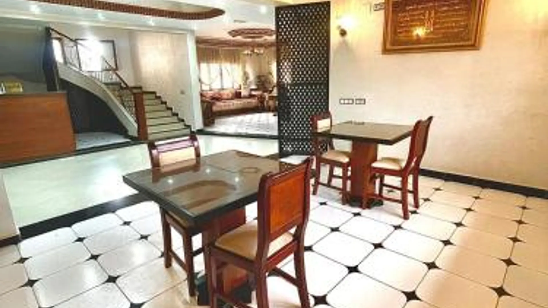 엘 자디다 Maison D hotes Aboulanwar 3성급 호텔 수영장