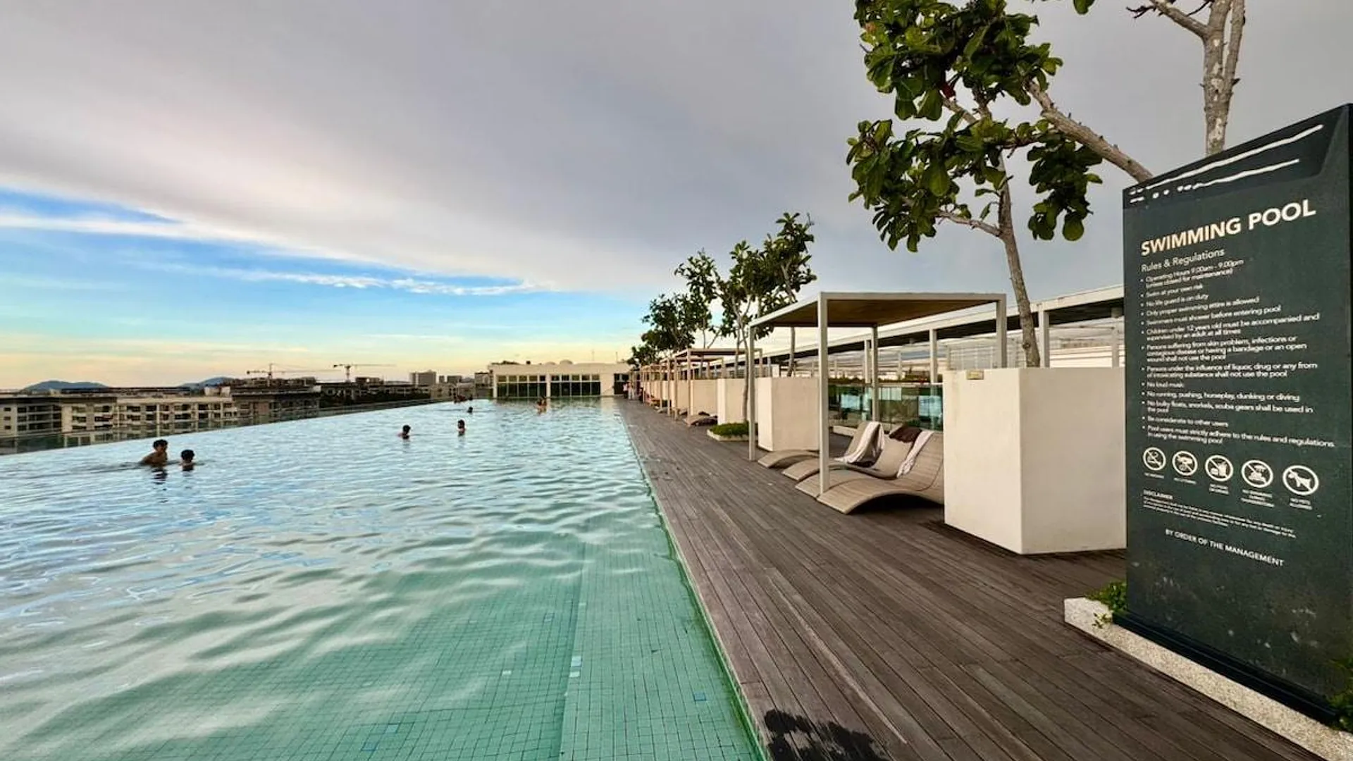 코타키나발루 시티 센터의 프라이빗 하우스 (68m², 침실 2개, 프라이빗 욕실 1개) 4성급 싱글룸 로비