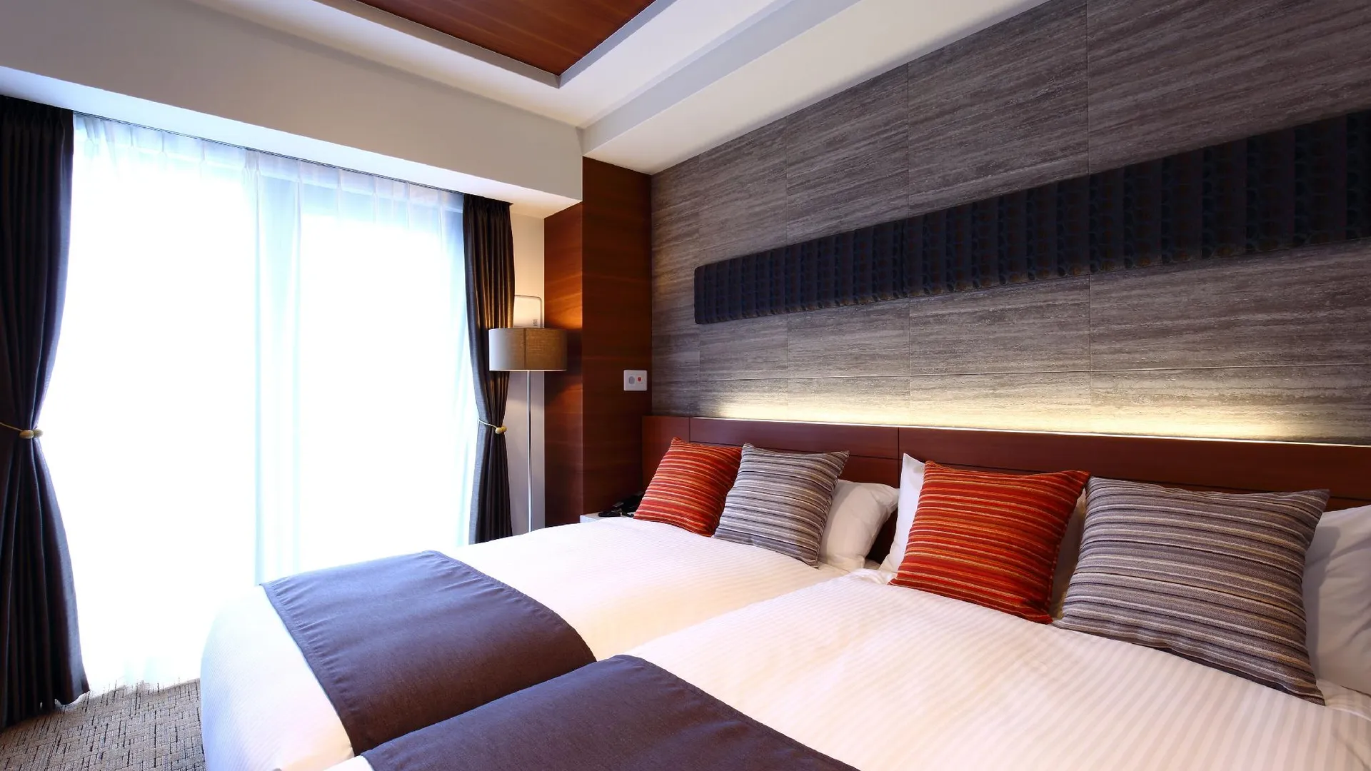 오사카 럭스케어 호텔 4성급 호텔 스위트룸