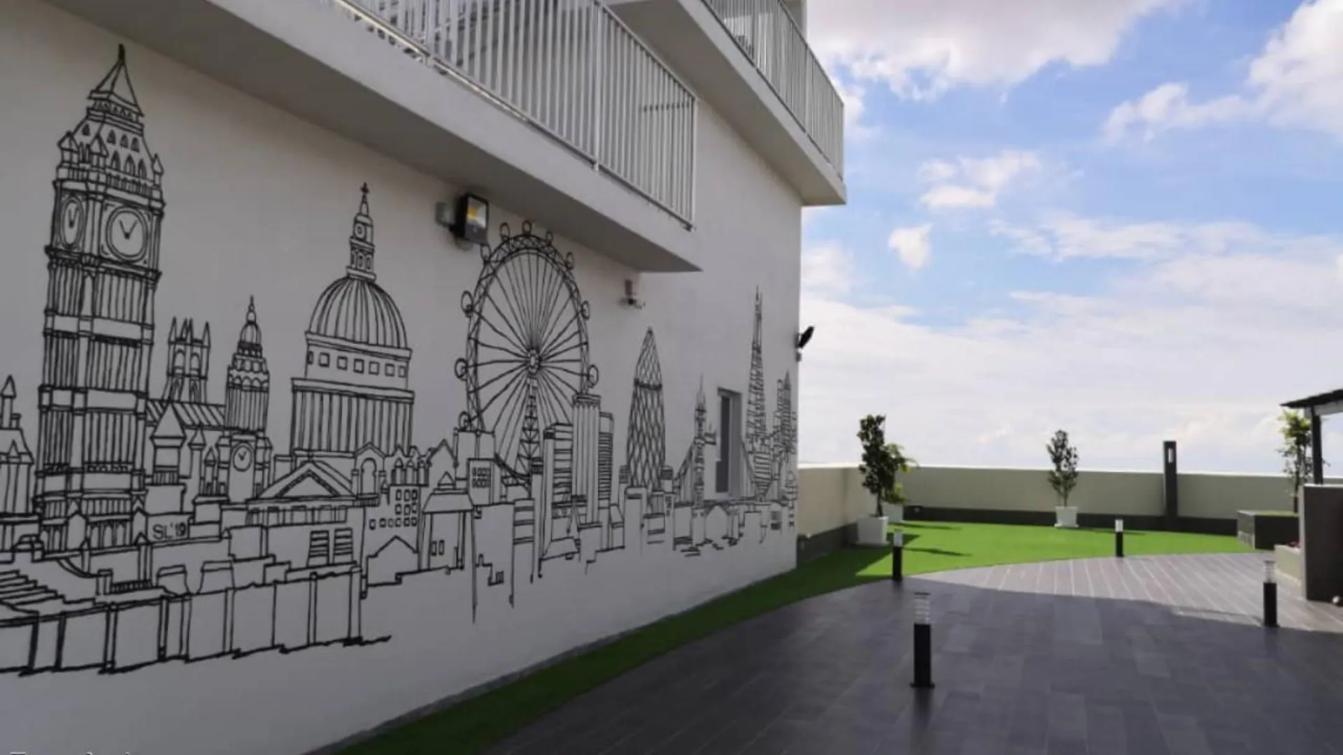 세리 만중 세리 만중의 아파트먼트 (1500m², 침실 3개, 프라이빗 욕실 2개) 4성급 게스트하우스 외관