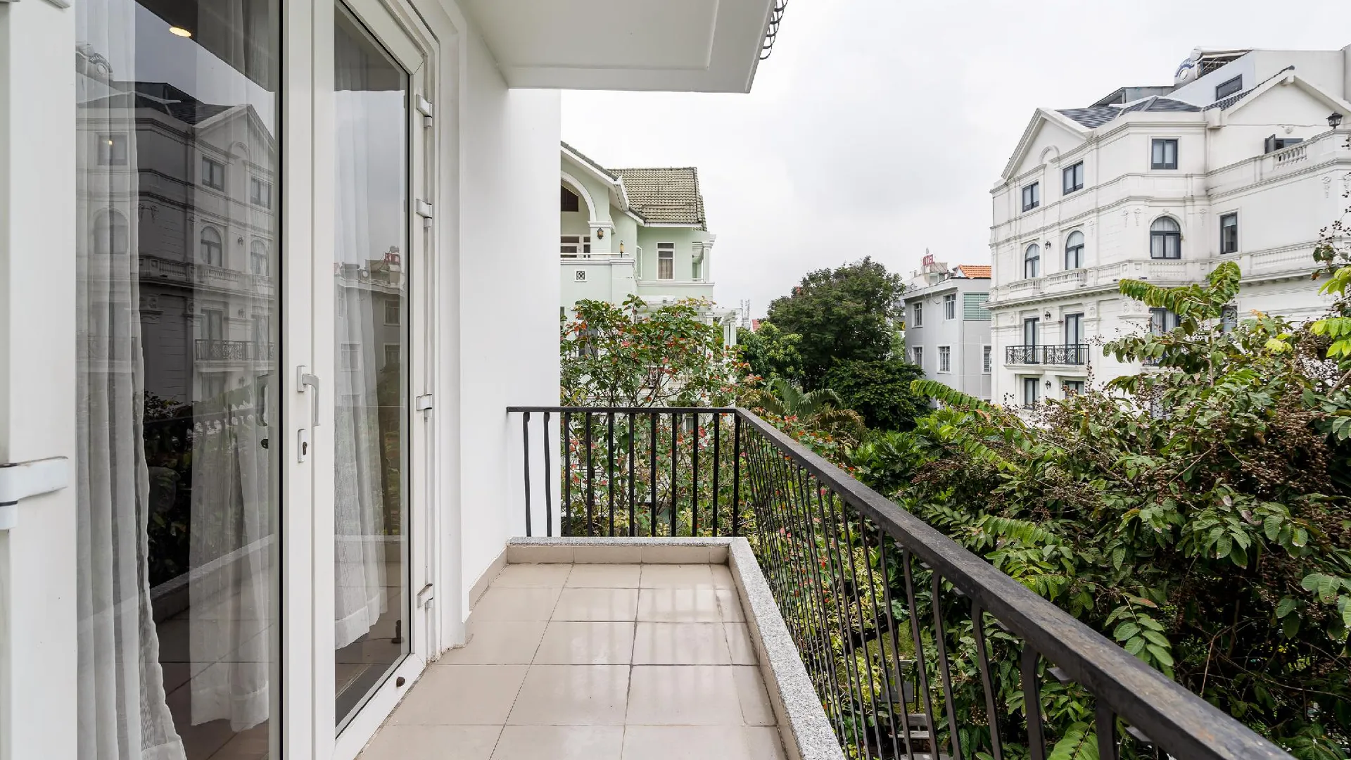 호치민 라 팔마 - 가든 사이공 호텔 푸미흥 2성급 호텔 외관