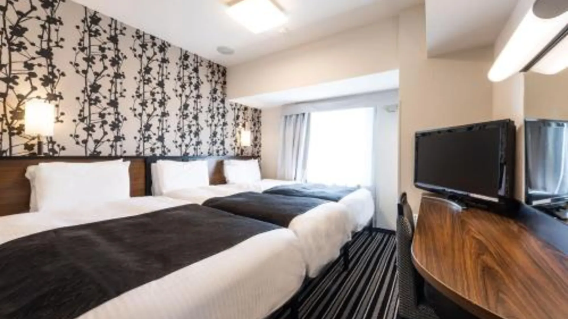 도쿄 / 동경 APA 호텔 앤 리조트 도쿄 베이 시오미 3성급 호텔 전망