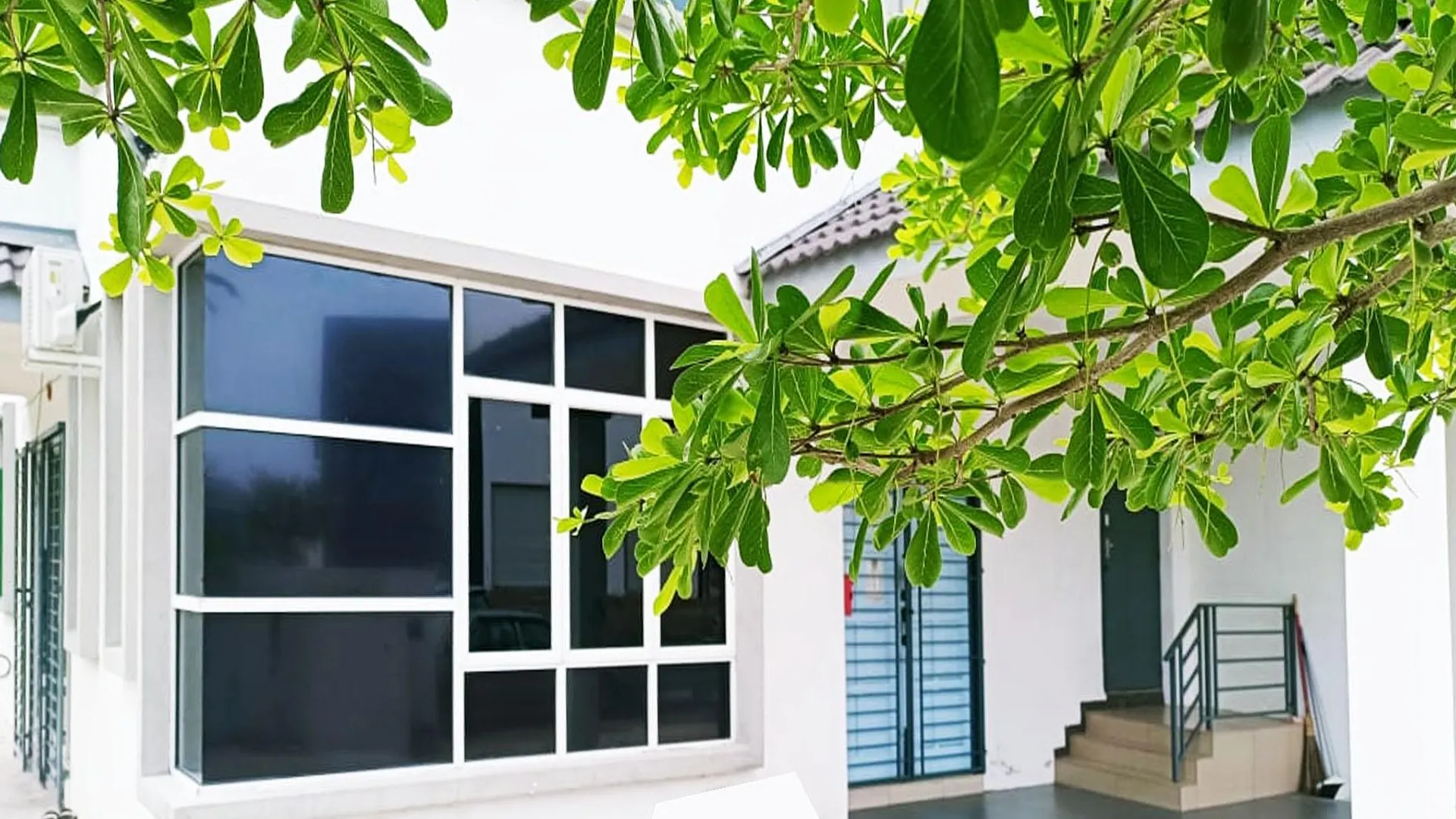 테메르로 SRI BATIK HOMESTAY 2성급 게스트하우스 외관