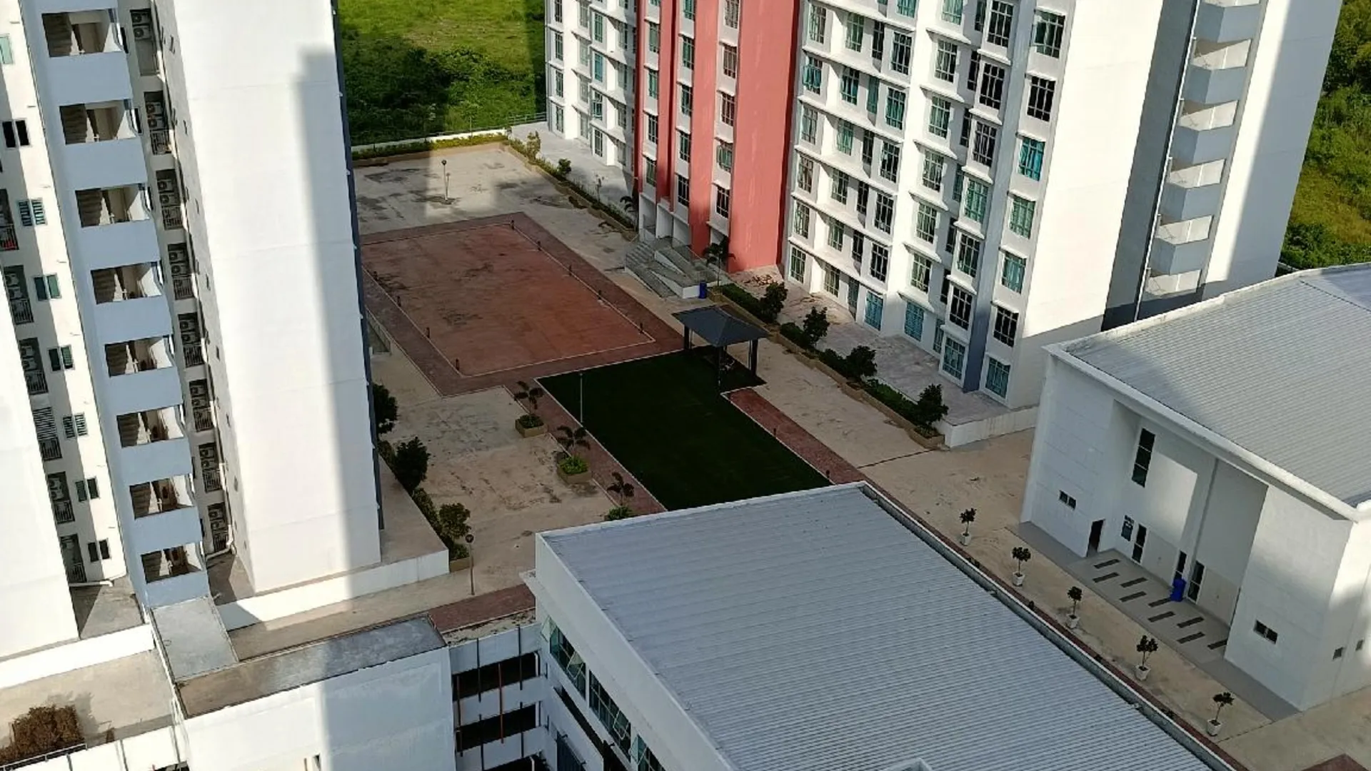 이포 캄풍 자와의 아파트먼트 (710m², 침실 2개, 프라이빗 욕실 2개) 4성급 게스트하우스 수영장