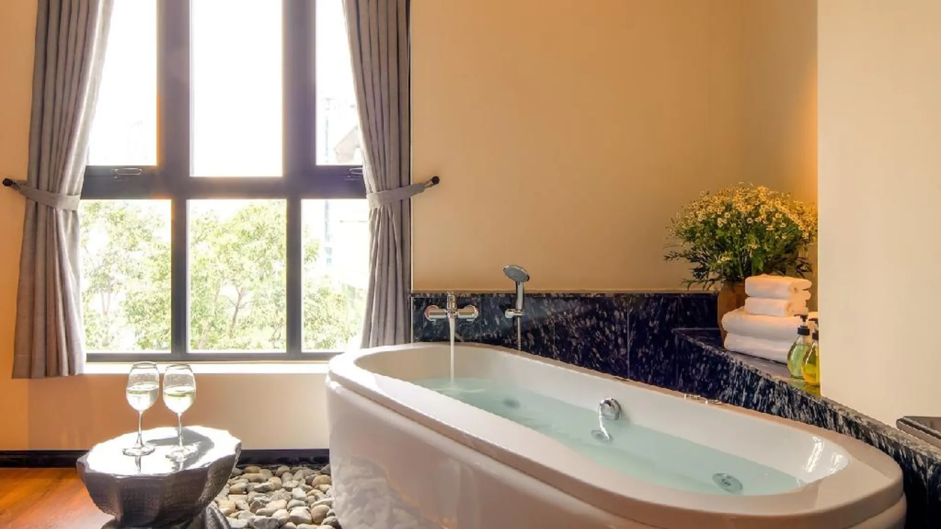 호치민 아마나키 사이공 부티크 호텔 3성급 호텔 객실