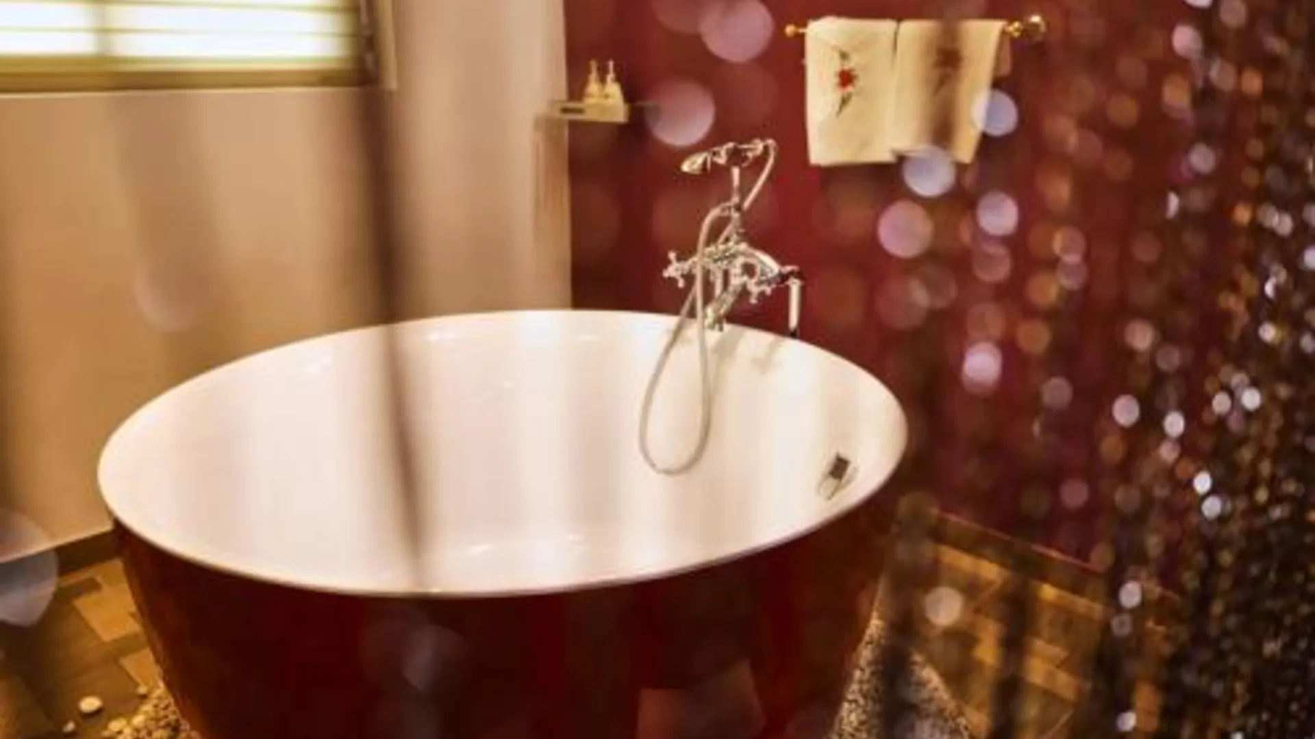 호치민 에로스 호텔 - 러브 호텔 3성급 호텔 수영장