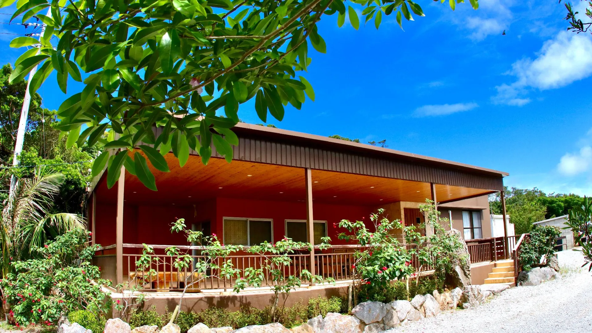 오키나와 본섬 츄라우미 빌리지 모토부-후지-카르스트 4성급 게스트하우스 객실