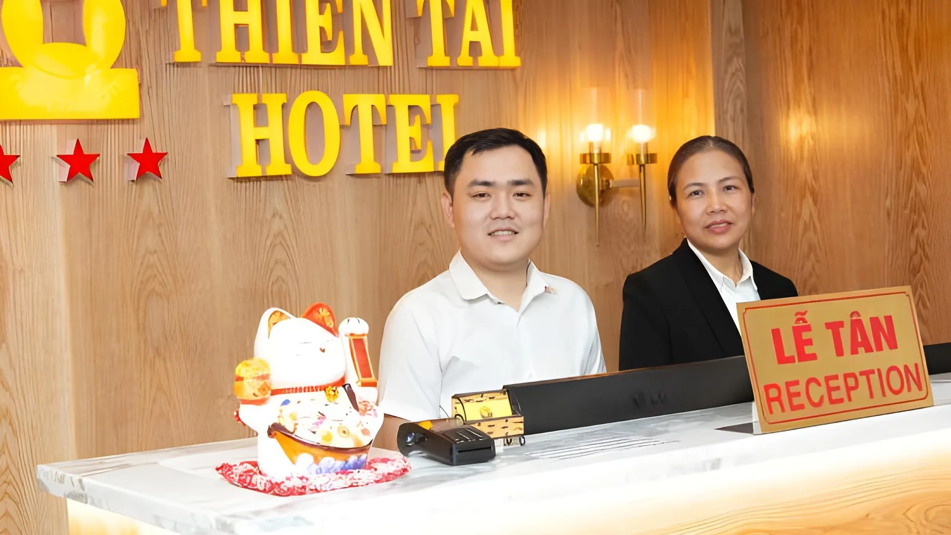 호치민 티엔타이 호텔 3성급 호텔 로비