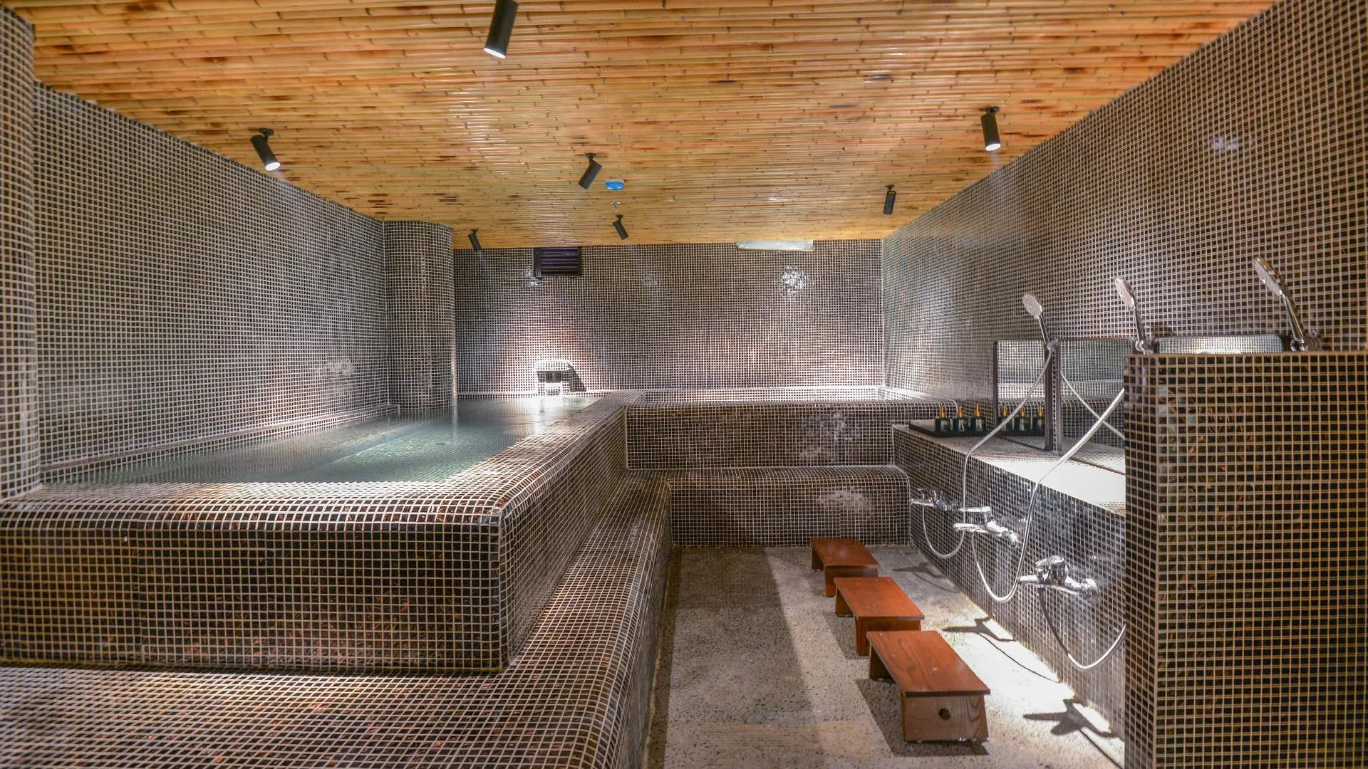 하노이 22 랜드 50 쯔엉꽁자이 4성급 호텔 외관