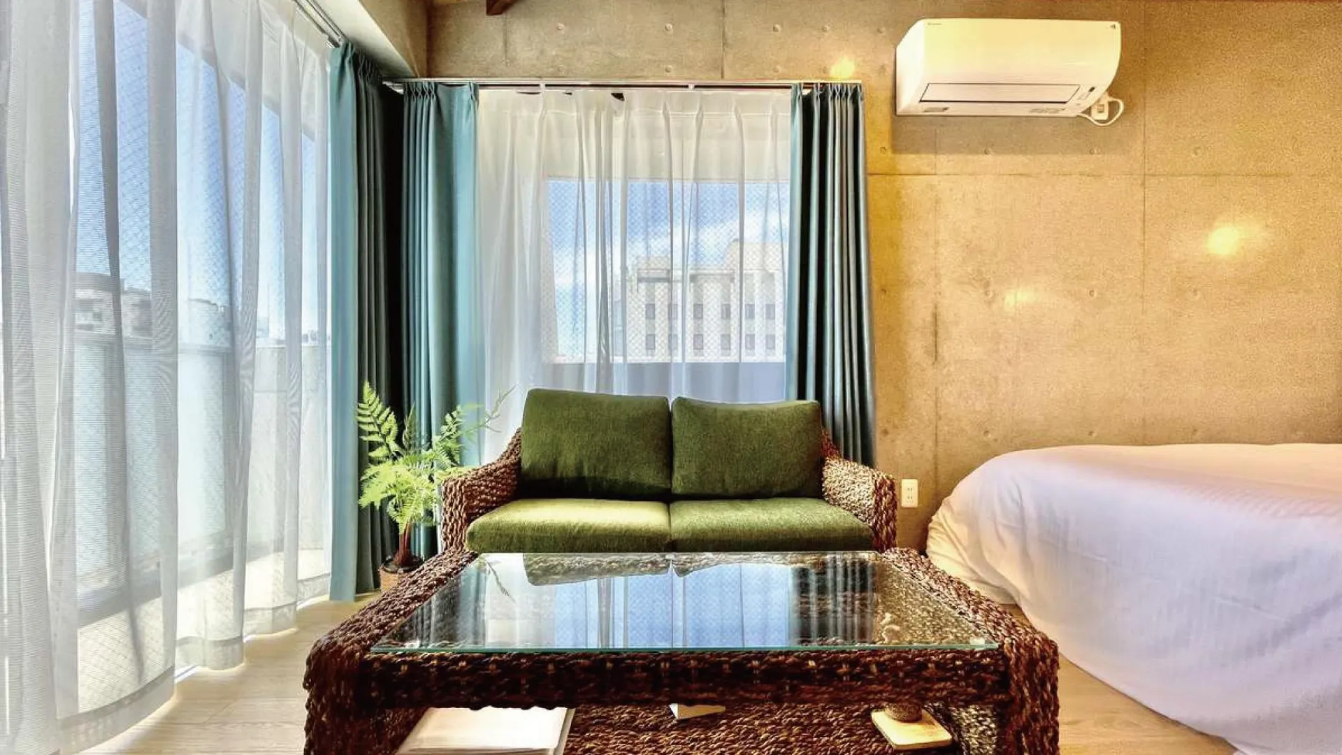 오키나와 본섬 Infinity Hotel NahaKumoji -SEVEN Hotels and Resorts- 3성급 호텔 스위트룸