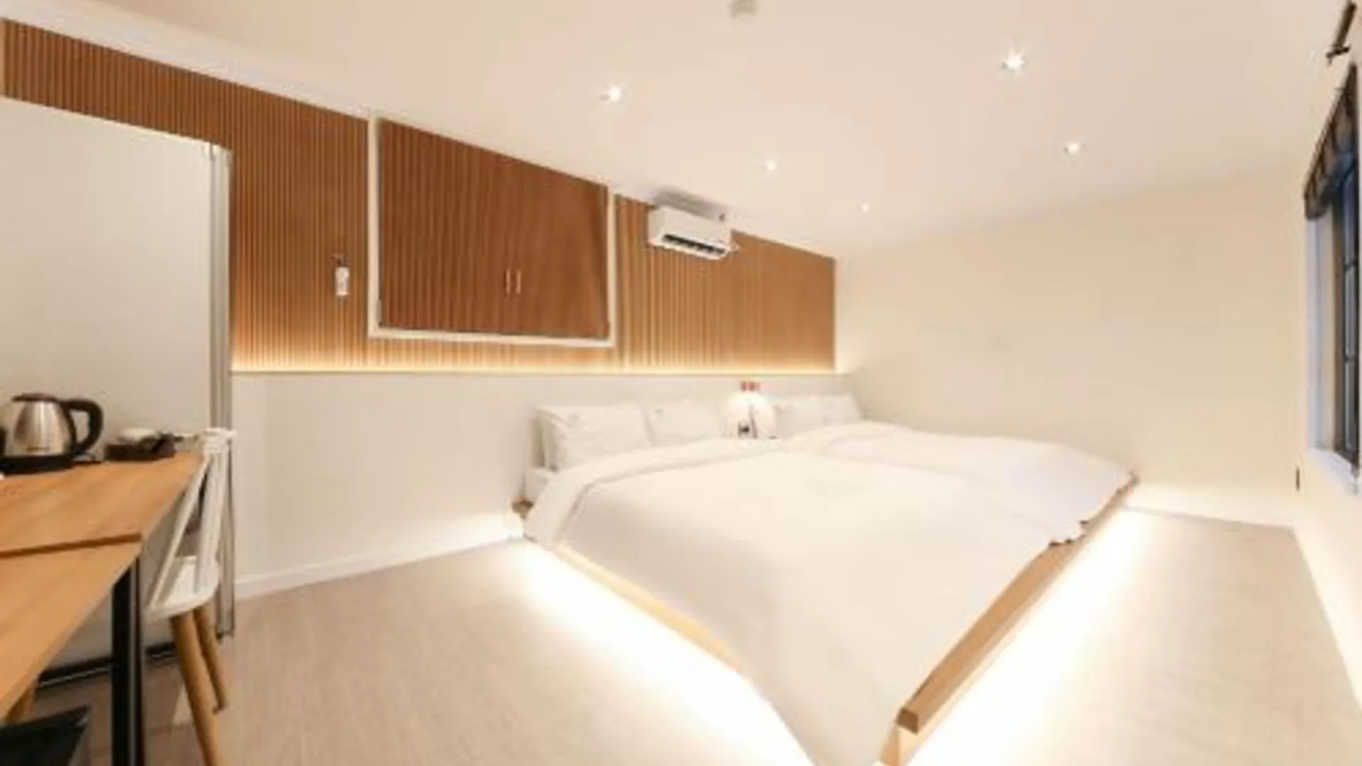 광주 더블유라운지호텔 광주상무점 호텔 스위트룸