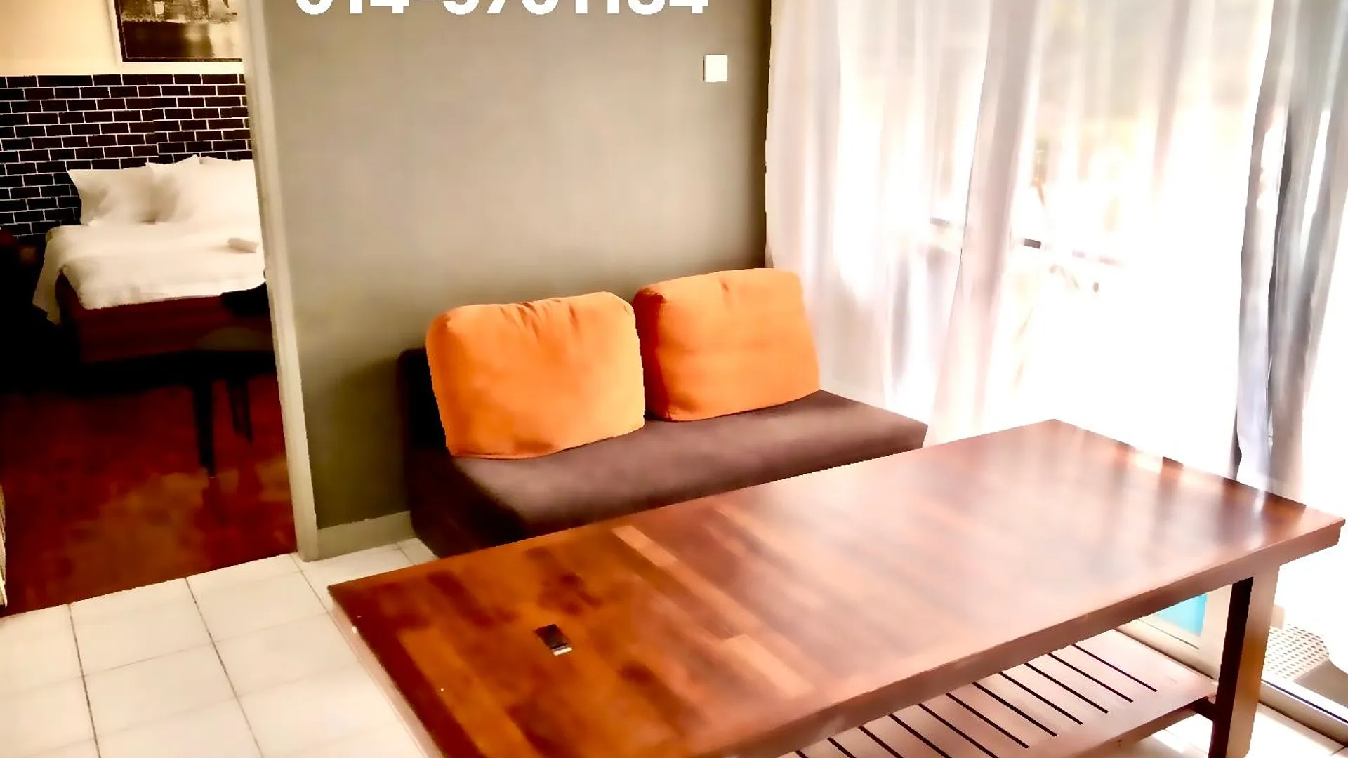 캄풍 부킷 팅기 캄풍 부킷 팅기의 스튜디오 아파트먼트 (900m², 프라이빗 욕실 1개) 3성급 싱글룸 스위트룸