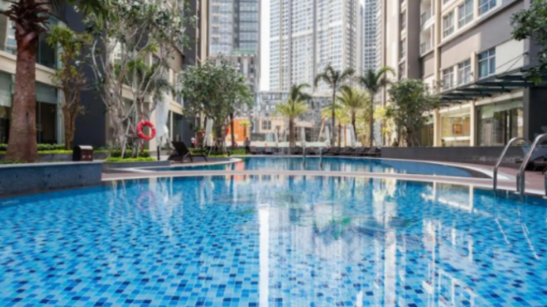 호치민 랜드마크 81 앤 빈홈즈 어반 - 럭셔리 아파트먼트 5성급 호텔 레스토랑