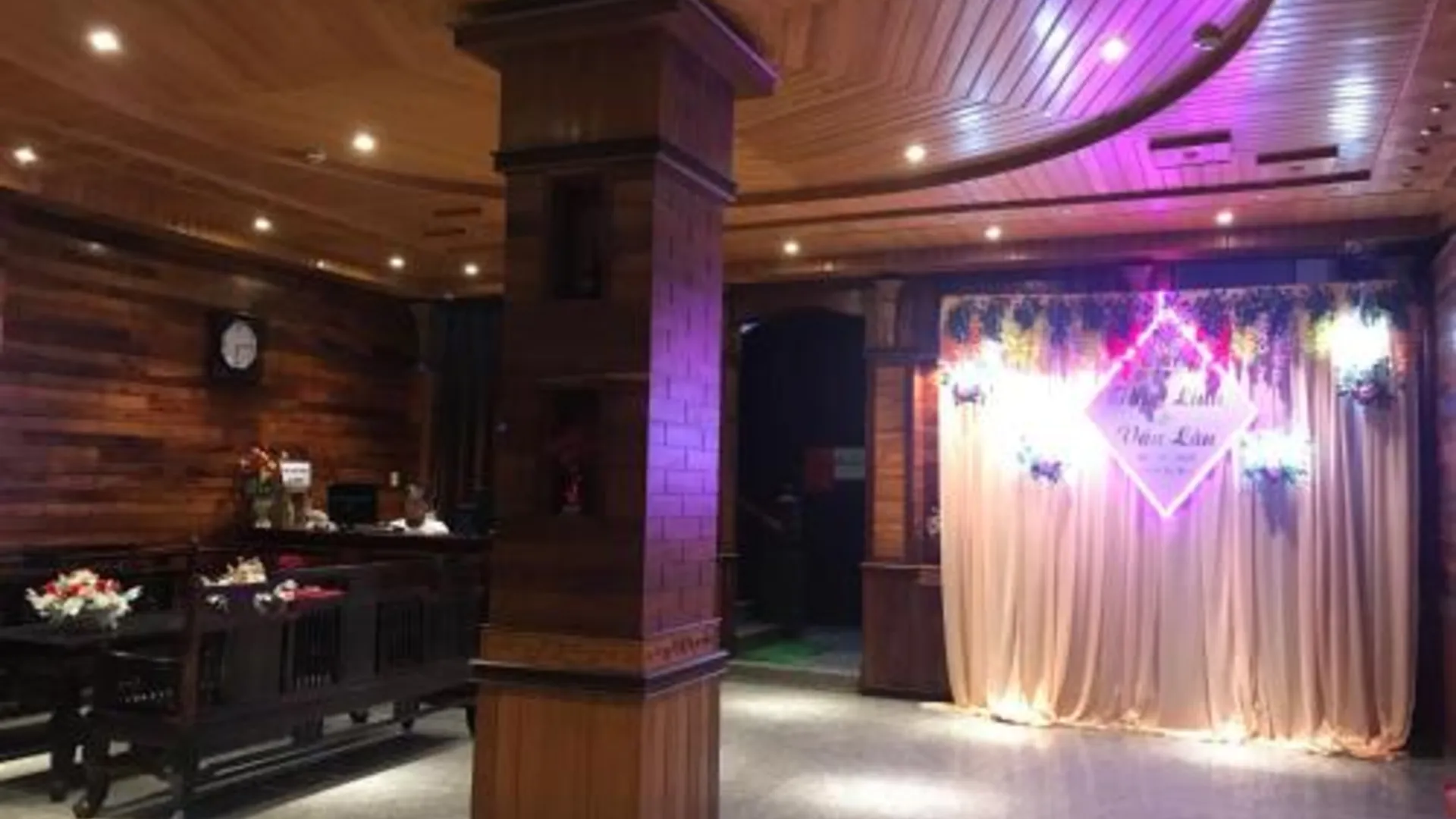 다낭 살리나 모텔 5성급 호텔 레스토랑