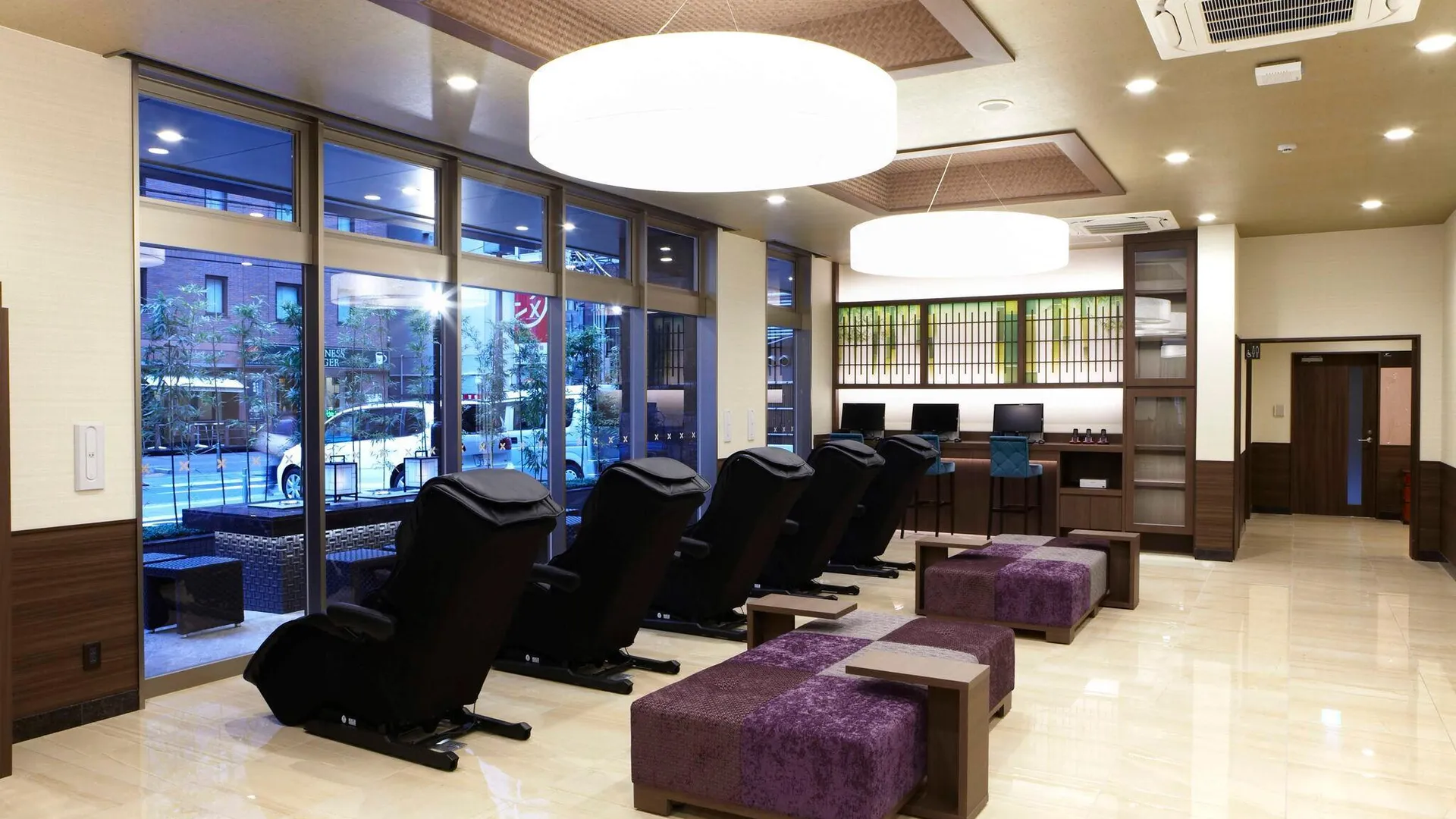 오사카 더 브리지 호텔 신사이바시 3성급 호텔 수영장