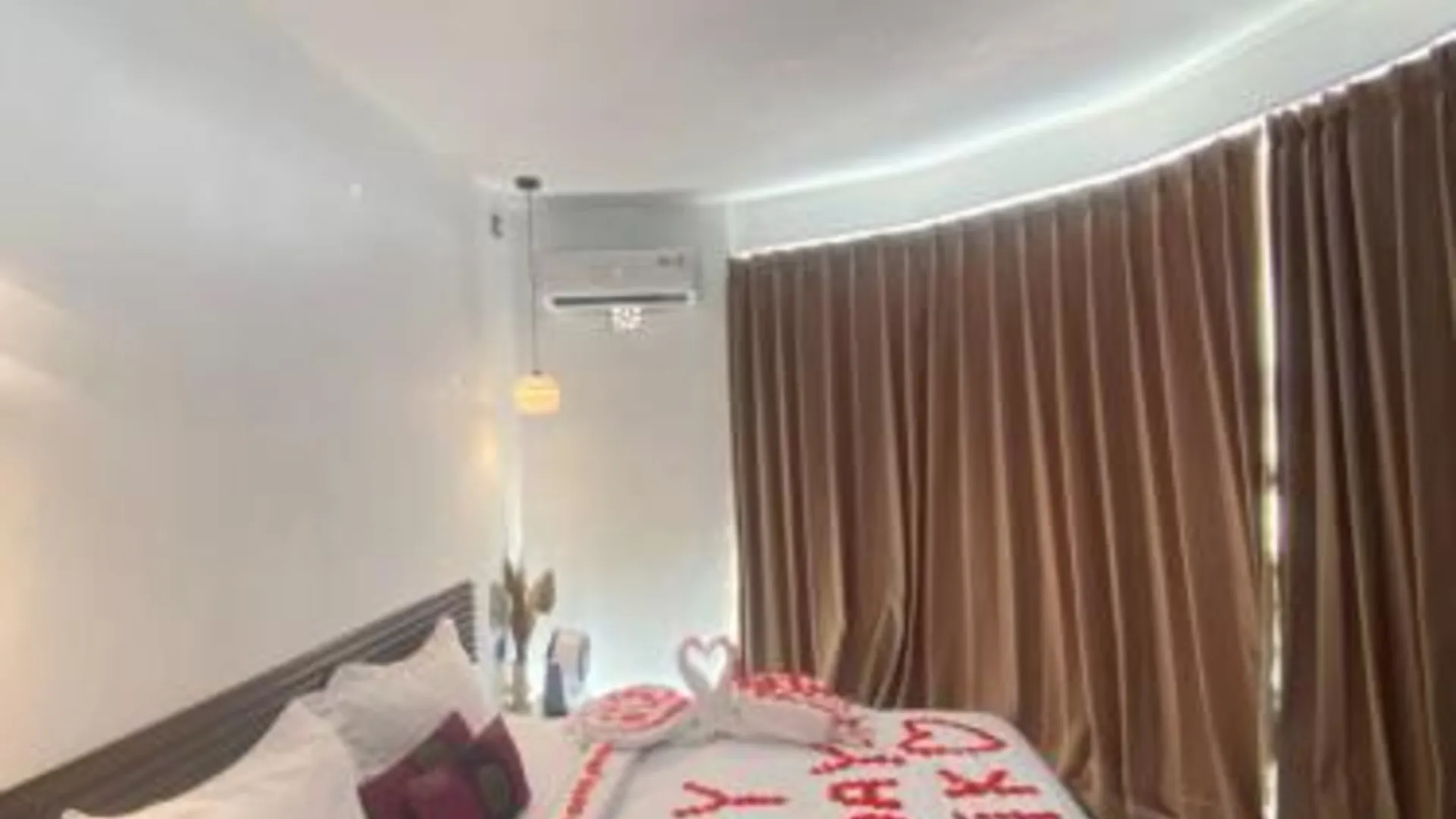 발리 하이랜드 발리 글램핑 4성급 게스트하우스 스위트룸