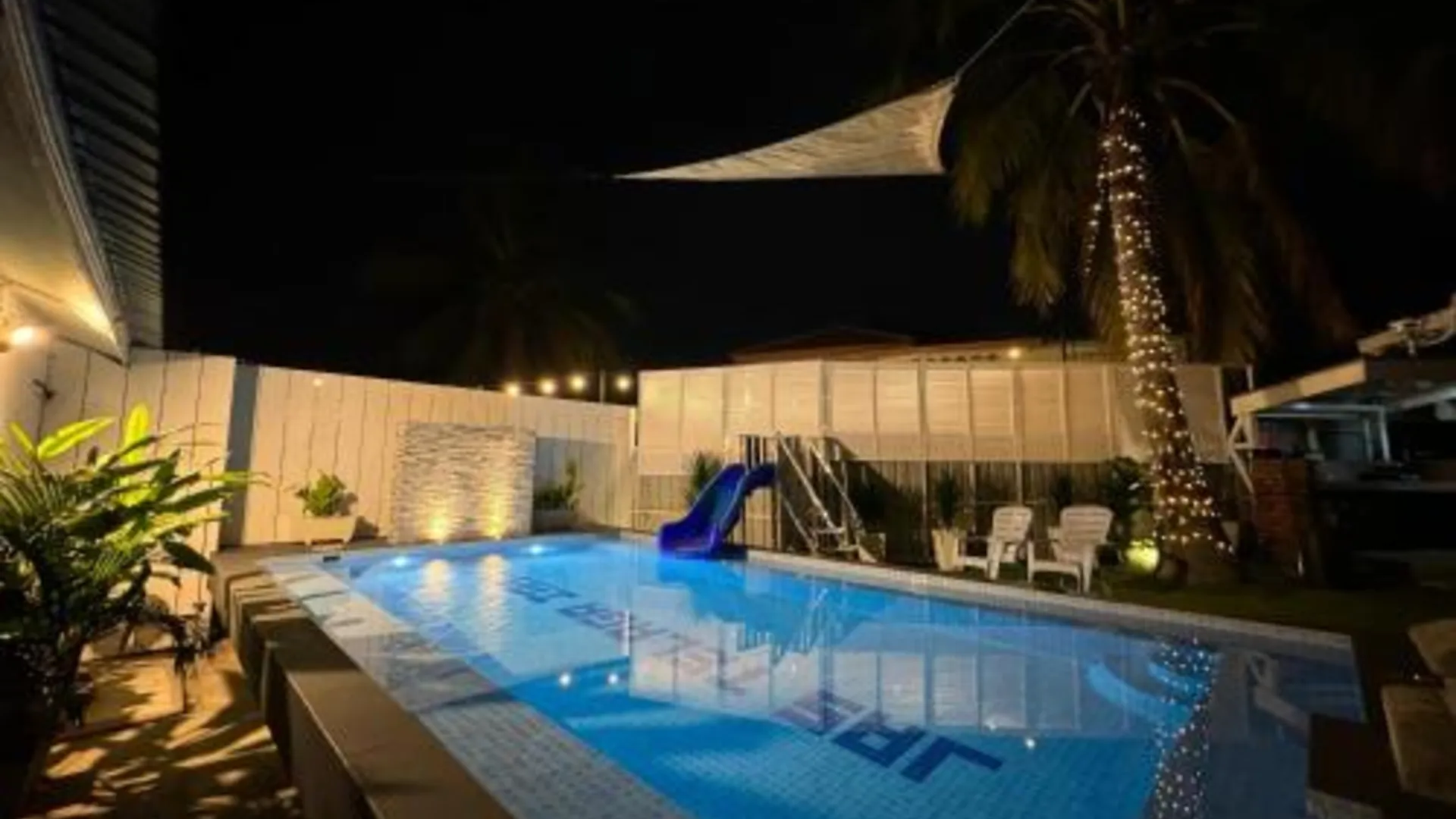 말라카 말라카 시내의 프라이빗 하우스 (9147m², 침실 6개, 프라이빗 욕실 7개) 3성급 게스트하우스 로비