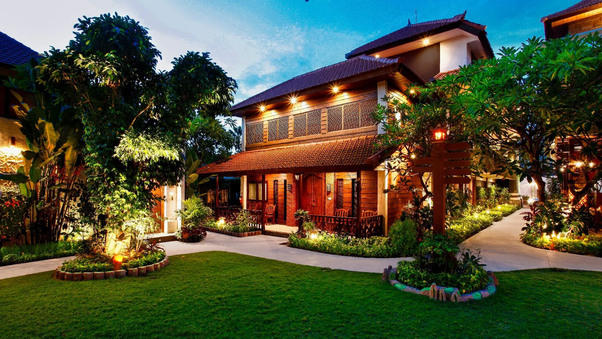 발리 아스타기나 리조트 빌라 앤 스파 4성급 호텔 외관