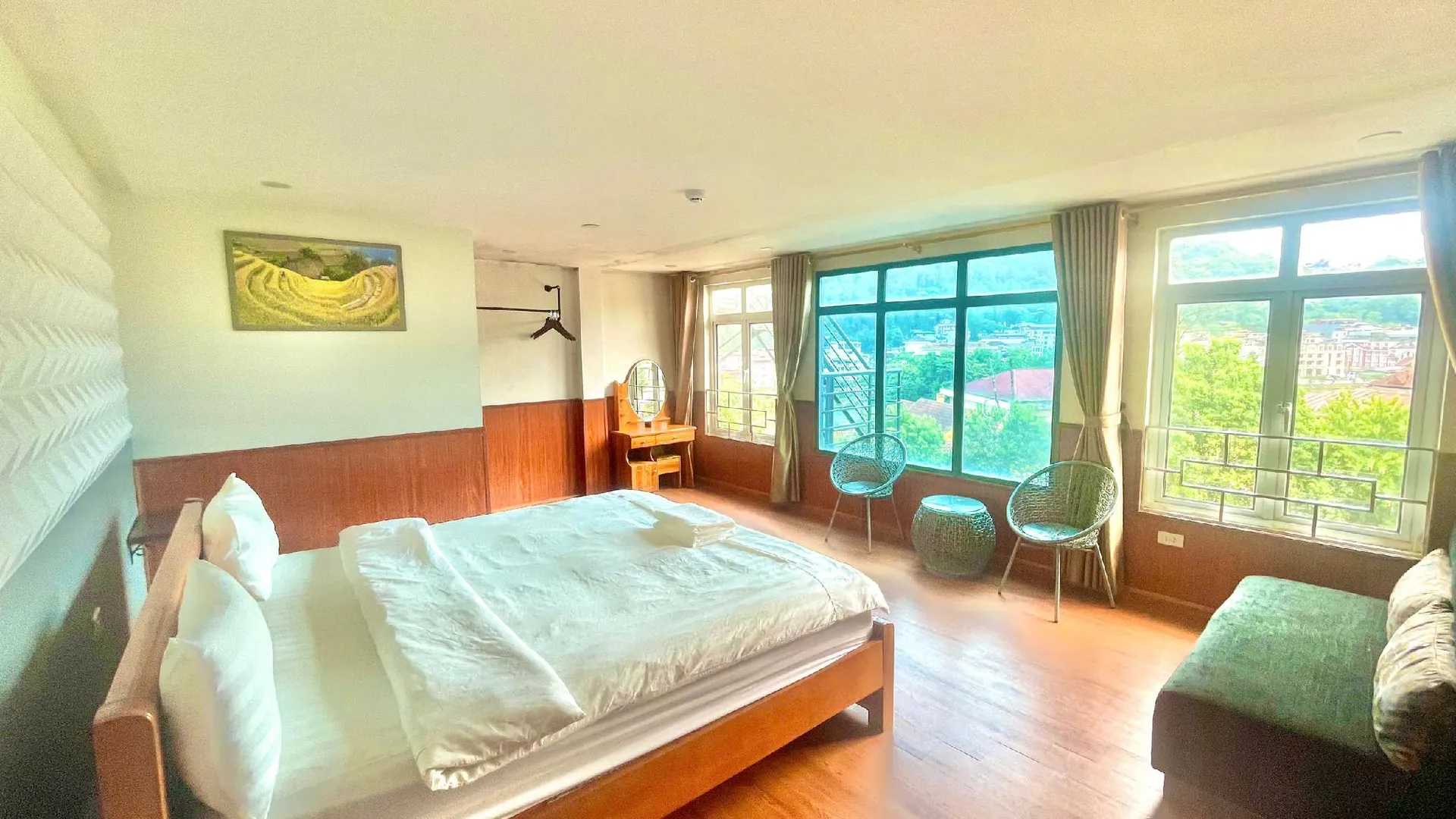 사파 플라코 호스텔 - 트레킹, 투어, 버스 티켓 2성급 호텔 스위트룸