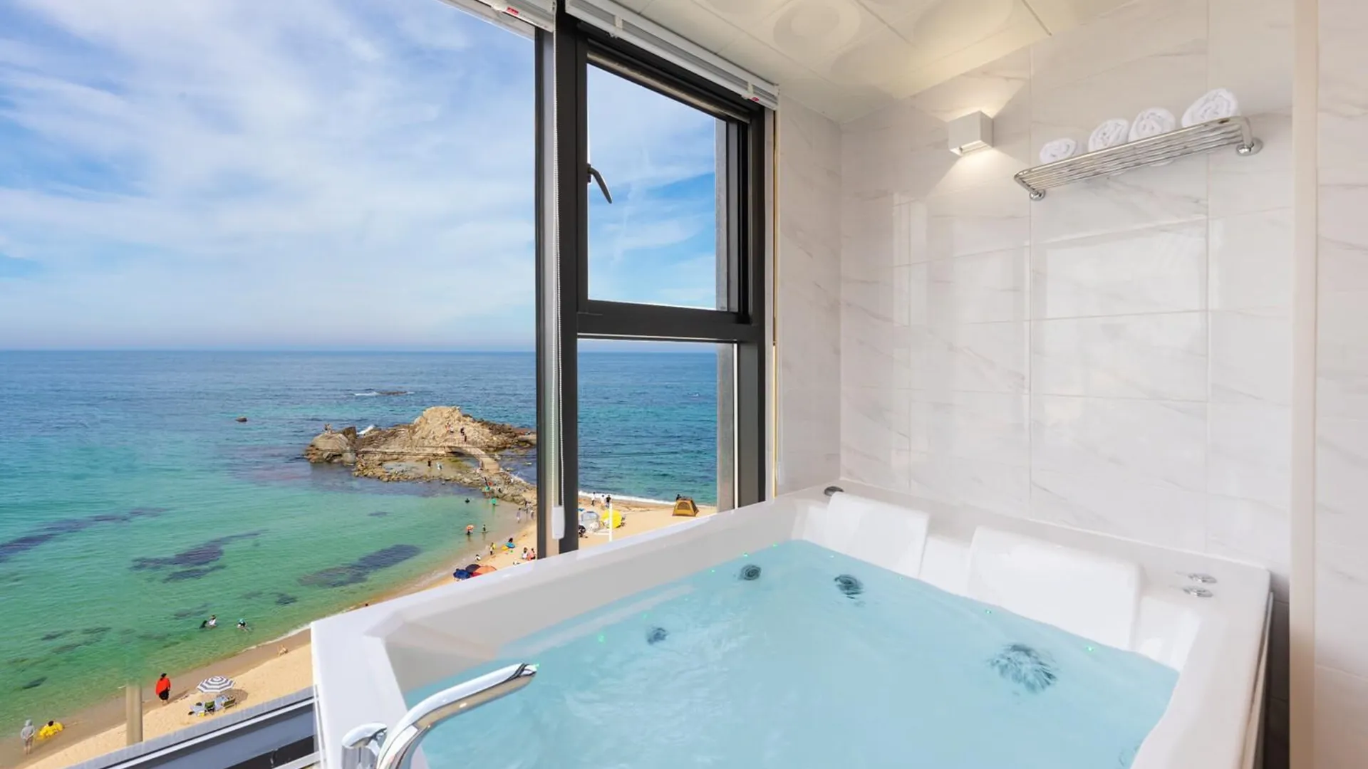 강릉 강릉 돌고래 스파 펜션 3성급 게스트하우스 전망