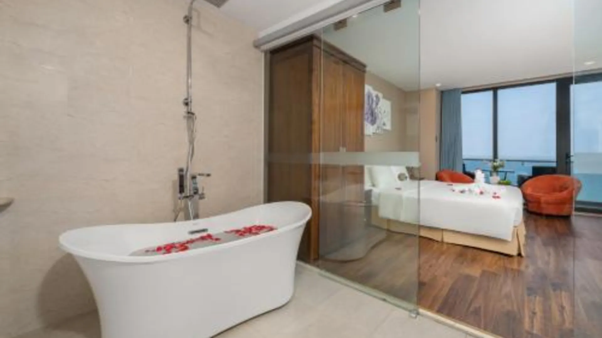 다낭 야라 오션 스위트 다낭 4성급 호텔 로비