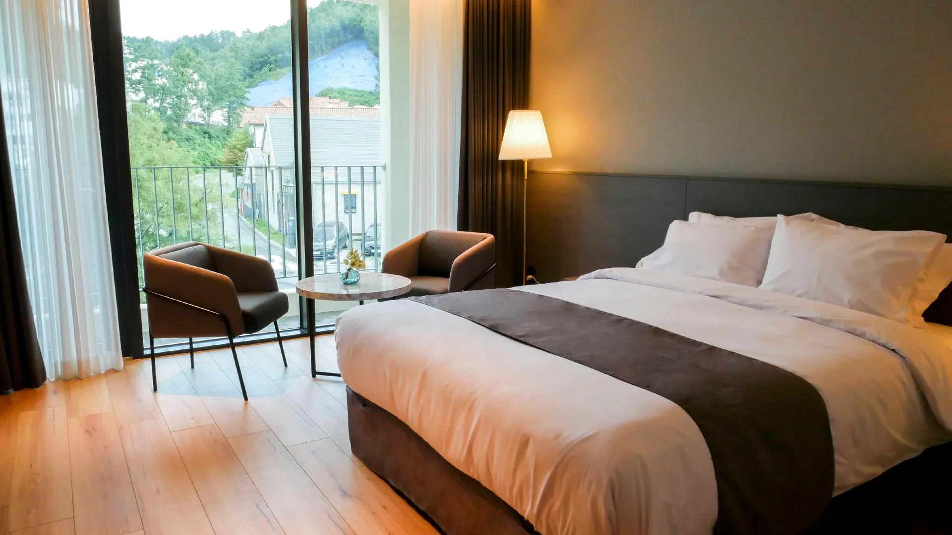 담양 호텔 드몽드 4성급 호텔 로비