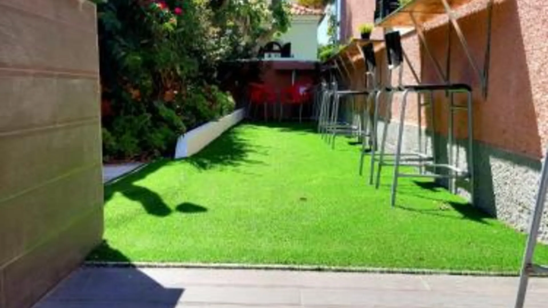 카스카이스 Beach House São Pedro 2성급 호텔 외관