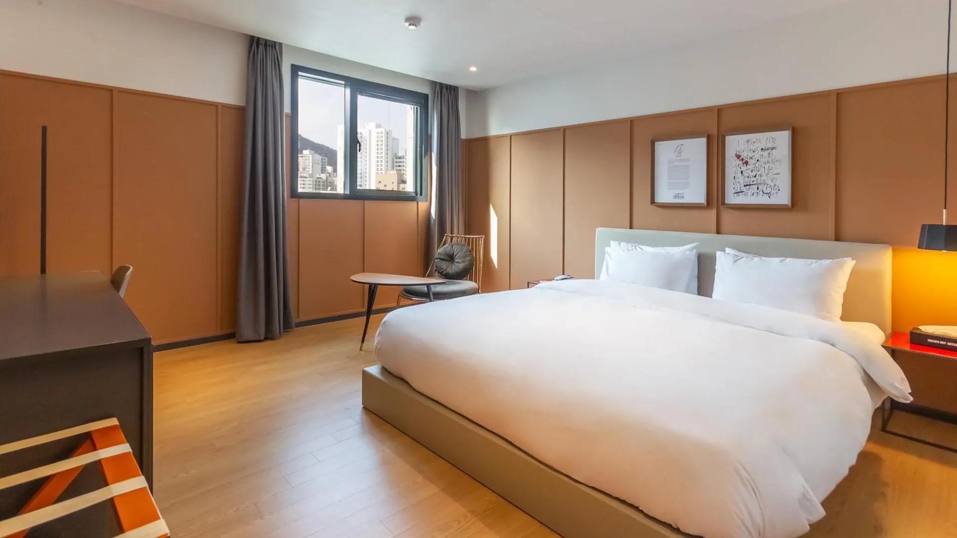 거제 거제 브라운도트호텔 3성급 게스트하우스 스위트룸