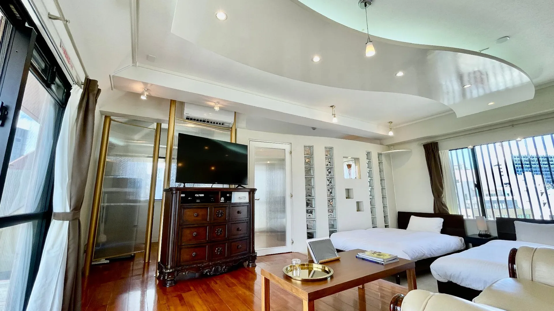 오키나와 본섬 호텔 텐시칸 쿠모지 3성급 호텔 스위트룸