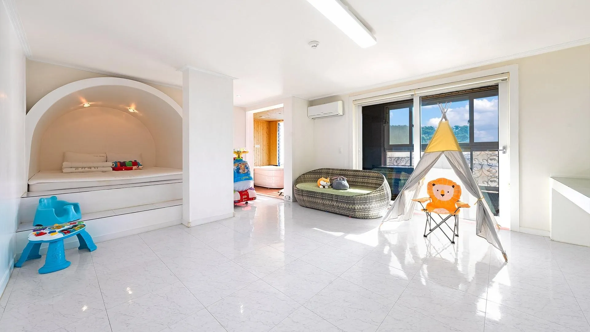 경주 경주 줄리에타풀빌라&키즈펜션 4성급 게스트하우스 객실