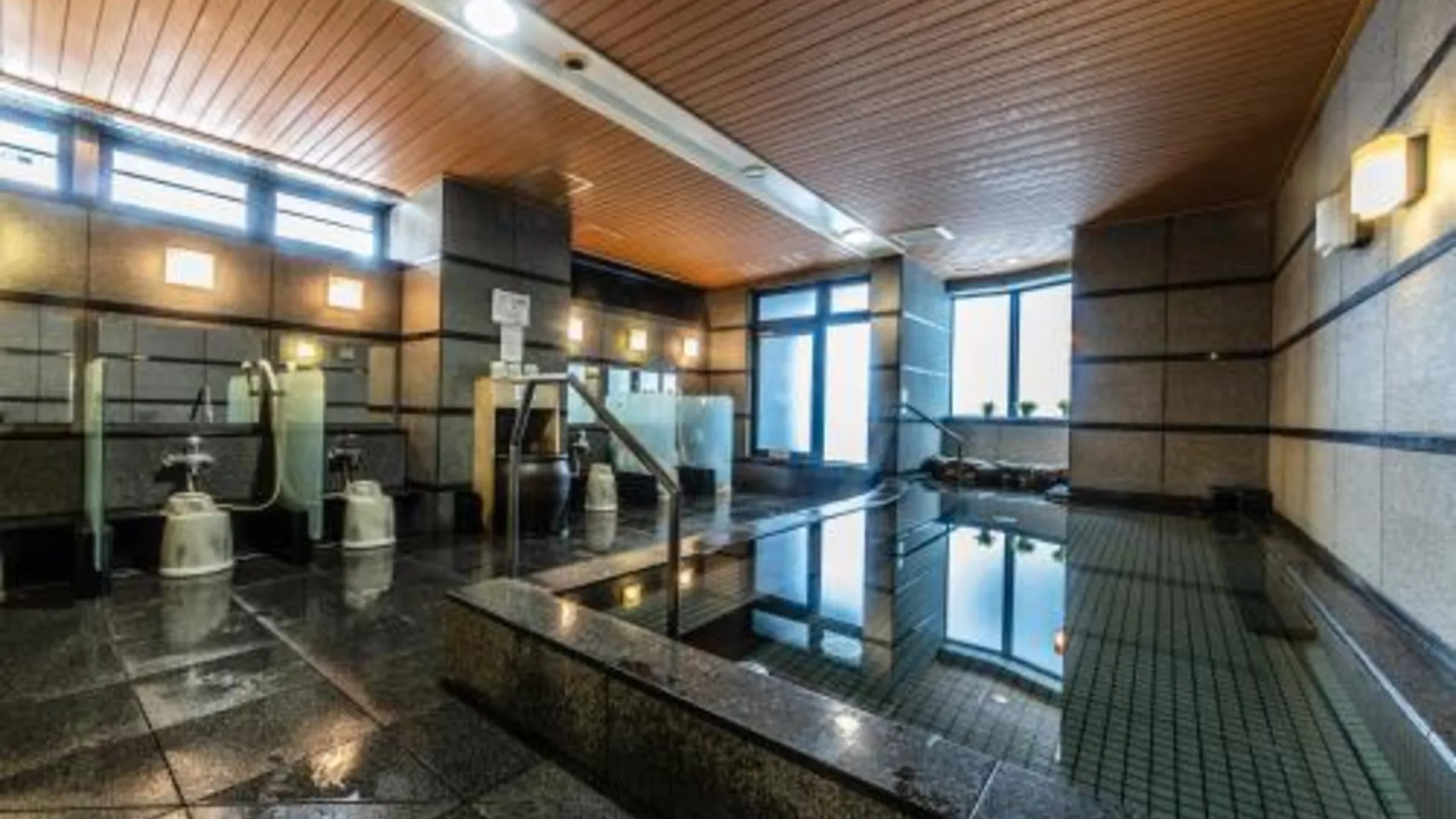 오사카 APA 호텔 오사카-히고바시-에키마에 3성급 호텔 수영장