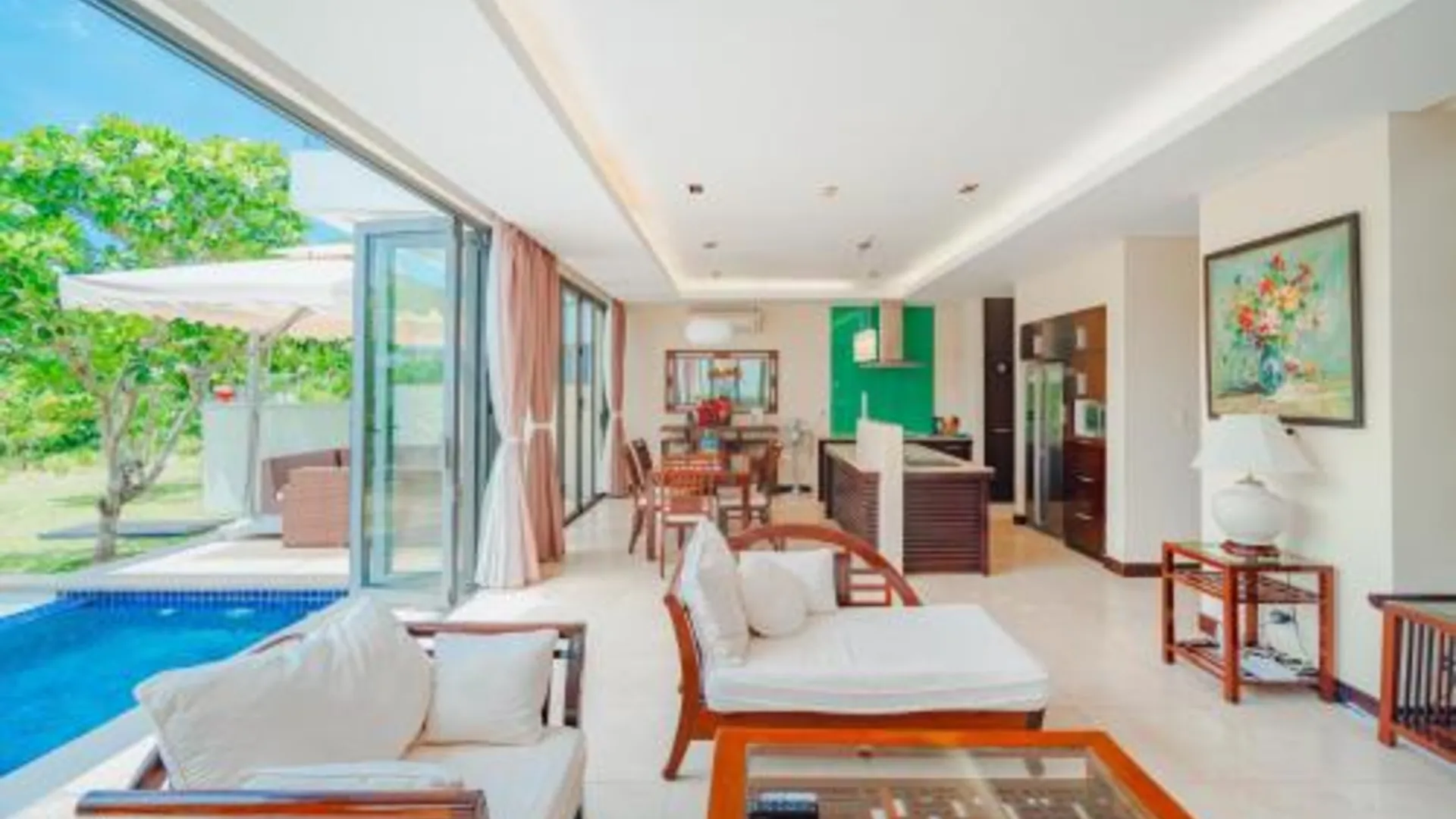 다낭 오션 빌라스 비치 리조트 5성급 호텔 스위트룸