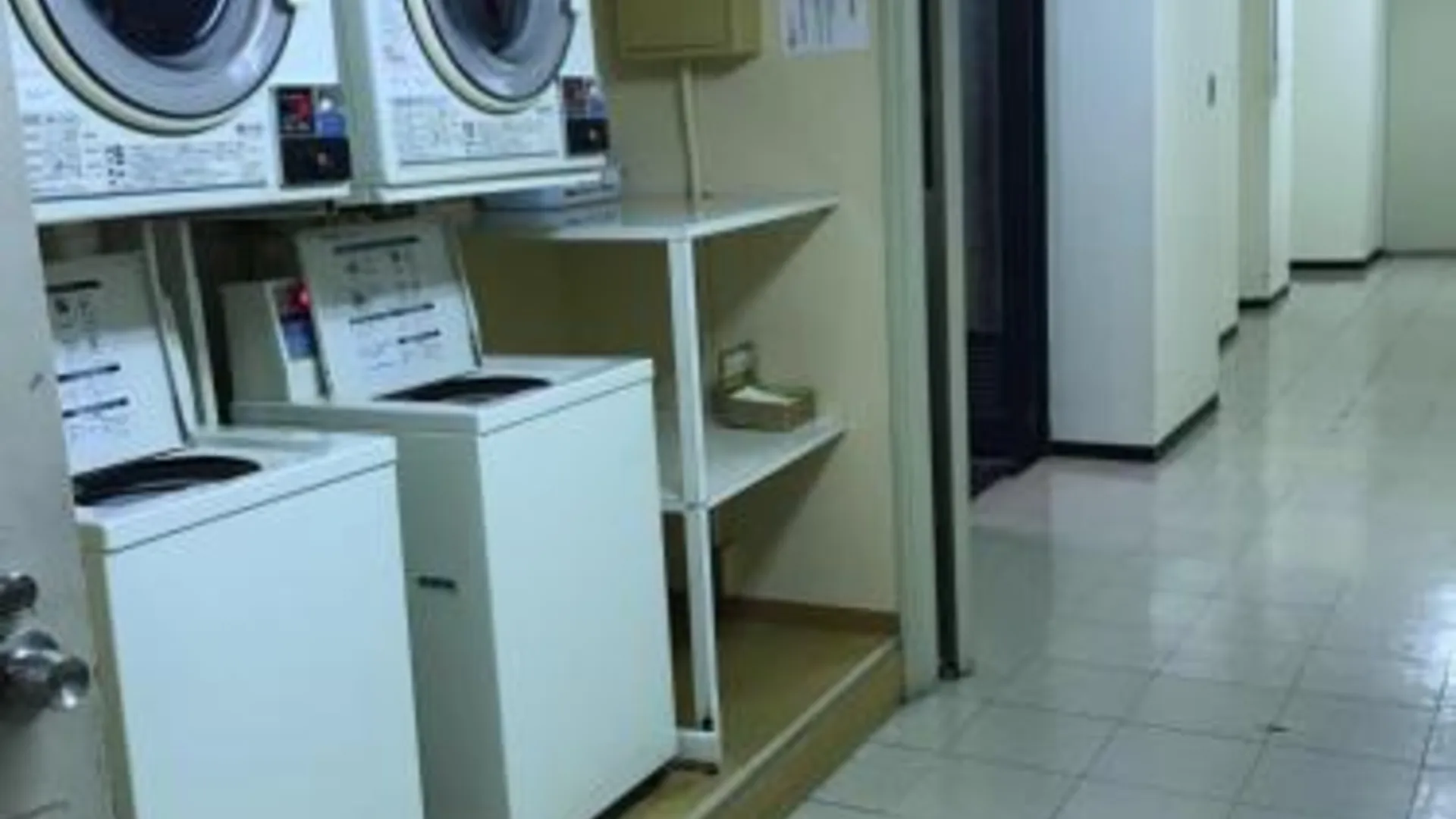 오사카 新大阪駅徒歩30秒ポケットwifi貸出無料, 30s walk to Shinosaka Station, Umeda 6 mins, Kyoto 25 mins, Early Check in 3성급 싱글룸 부대시설