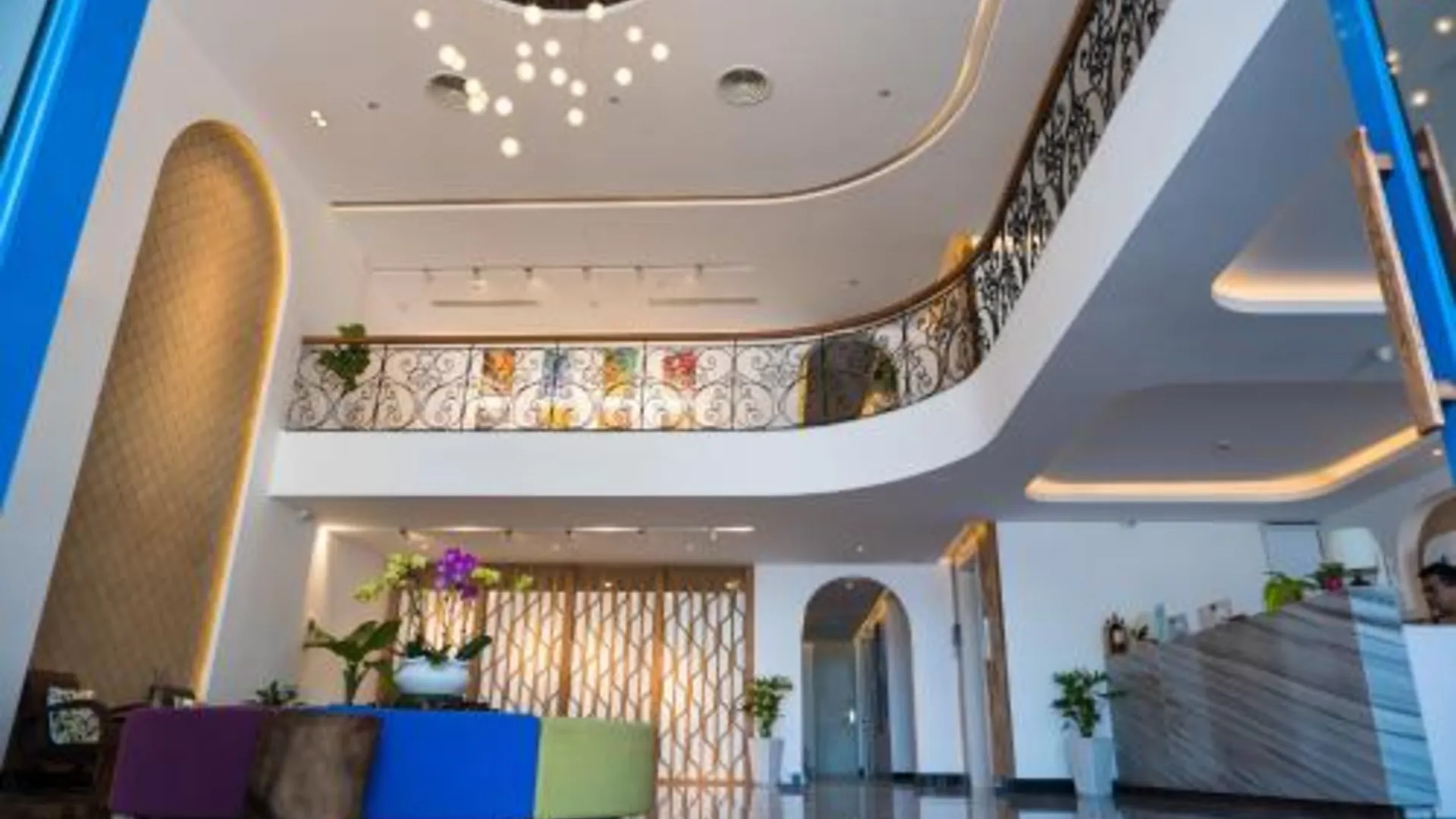 다낭 산토리 호텔 다낭 베이 3성급 호텔 로비