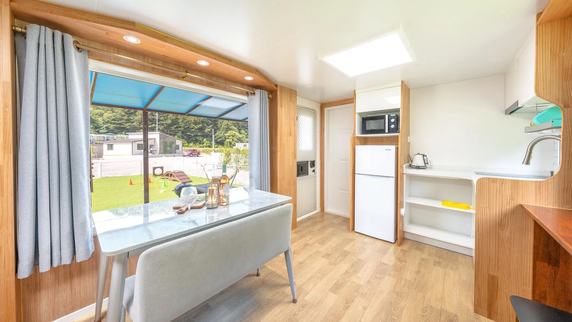 가평 가평 딩동댕 애견 스파 풀빌라 3성급 게스트하우스 스위트룸