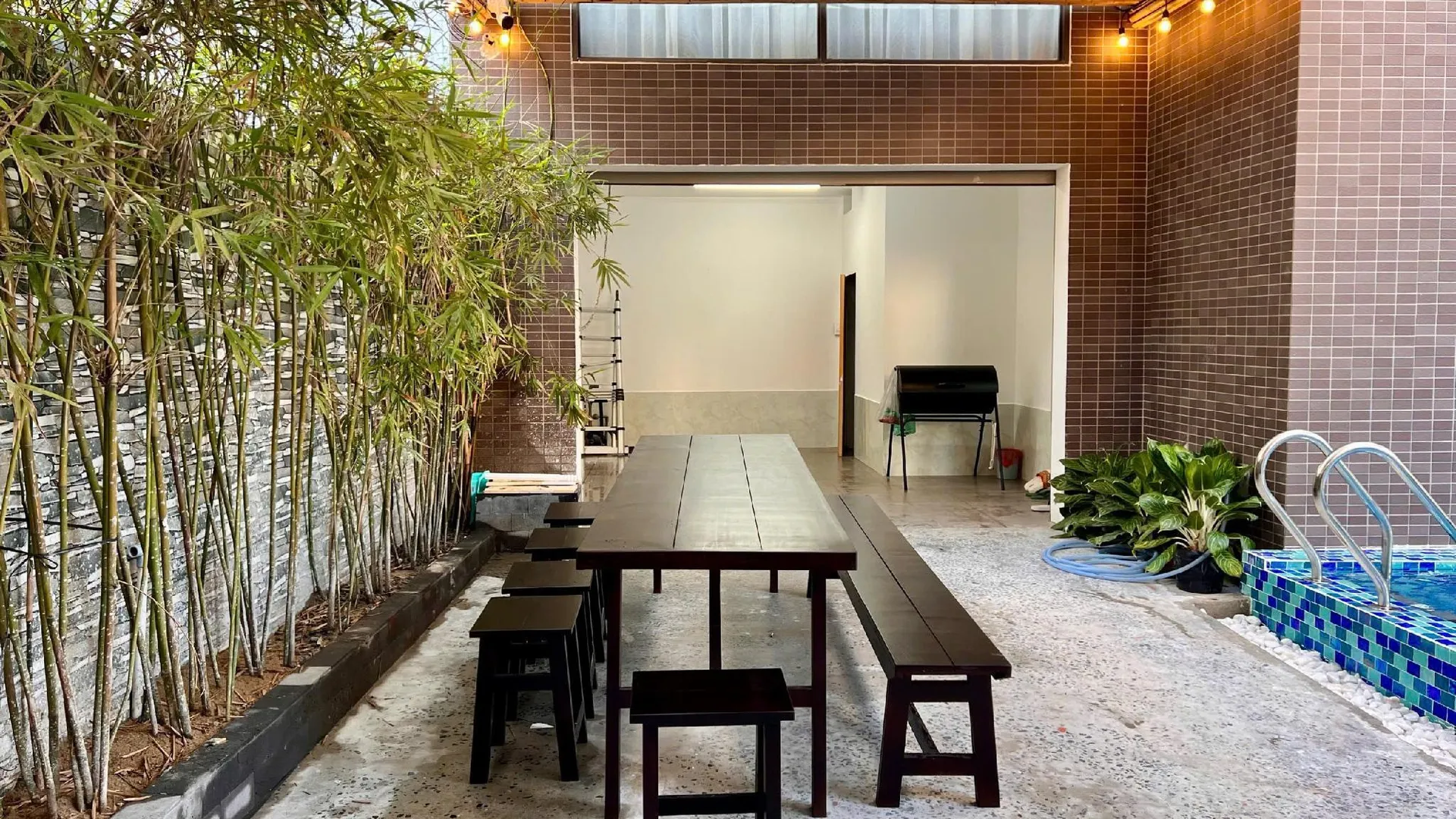 다낭 푸옥미의 프라이빗 하우스 (150m², 침실 5개, 프라이빗 욕실 4개) 4성급 싱글룸 수영장