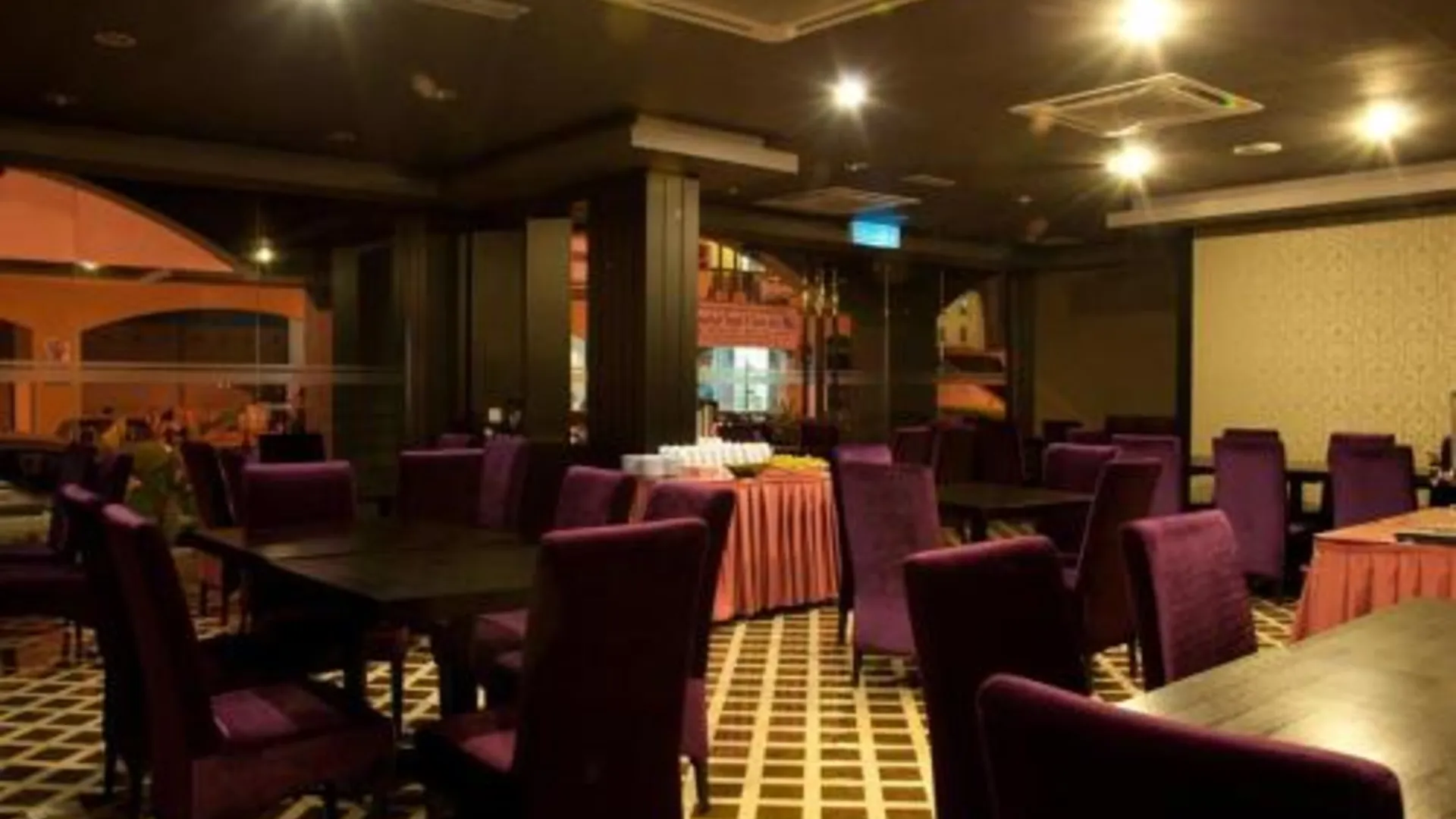 말라카 유로 리치 호텔 멜라카 2성급 호텔 수영장