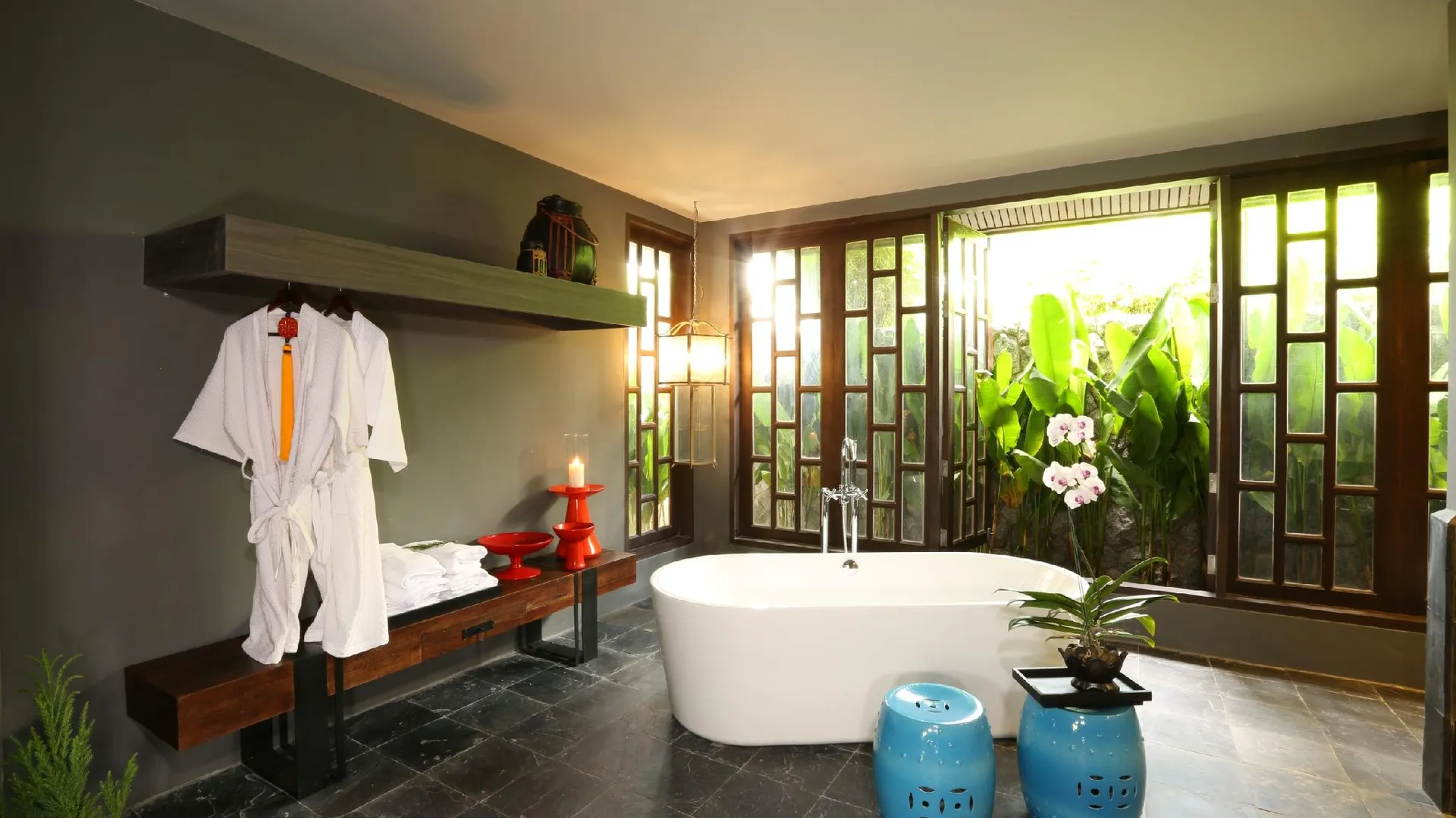 푸켓 언찬 리조트 앳 방타오 비치 5성급 호텔 로비