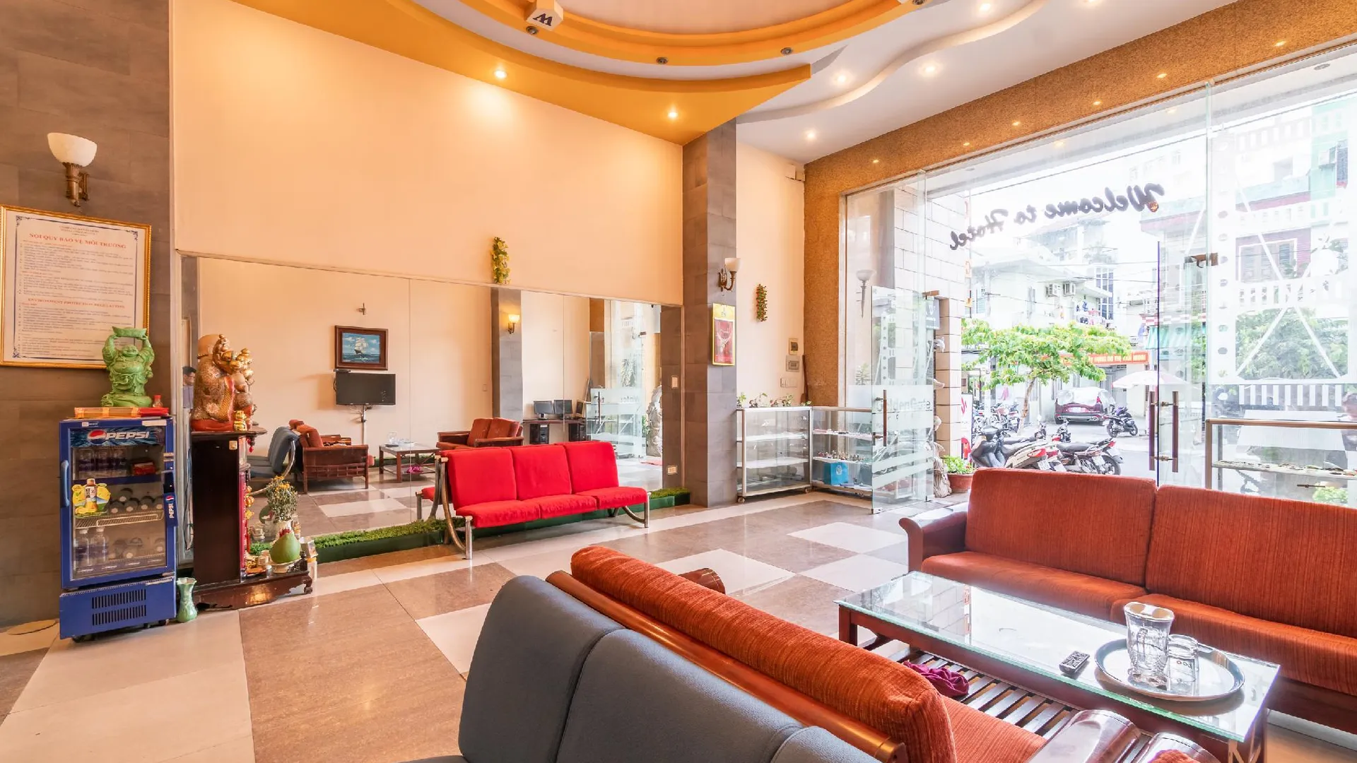 다낭 슈퍼 OYO 266 골든 게이트 2성급 호텔 외관