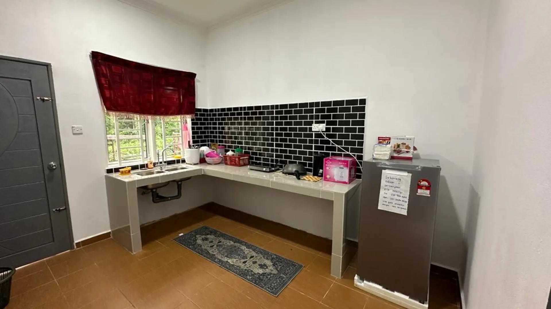 타나 메라 마창의 프라이빗 하우스 (950m², 침실 3개, 프라이빗 욕실 2개) 3성급 싱글룸 로비