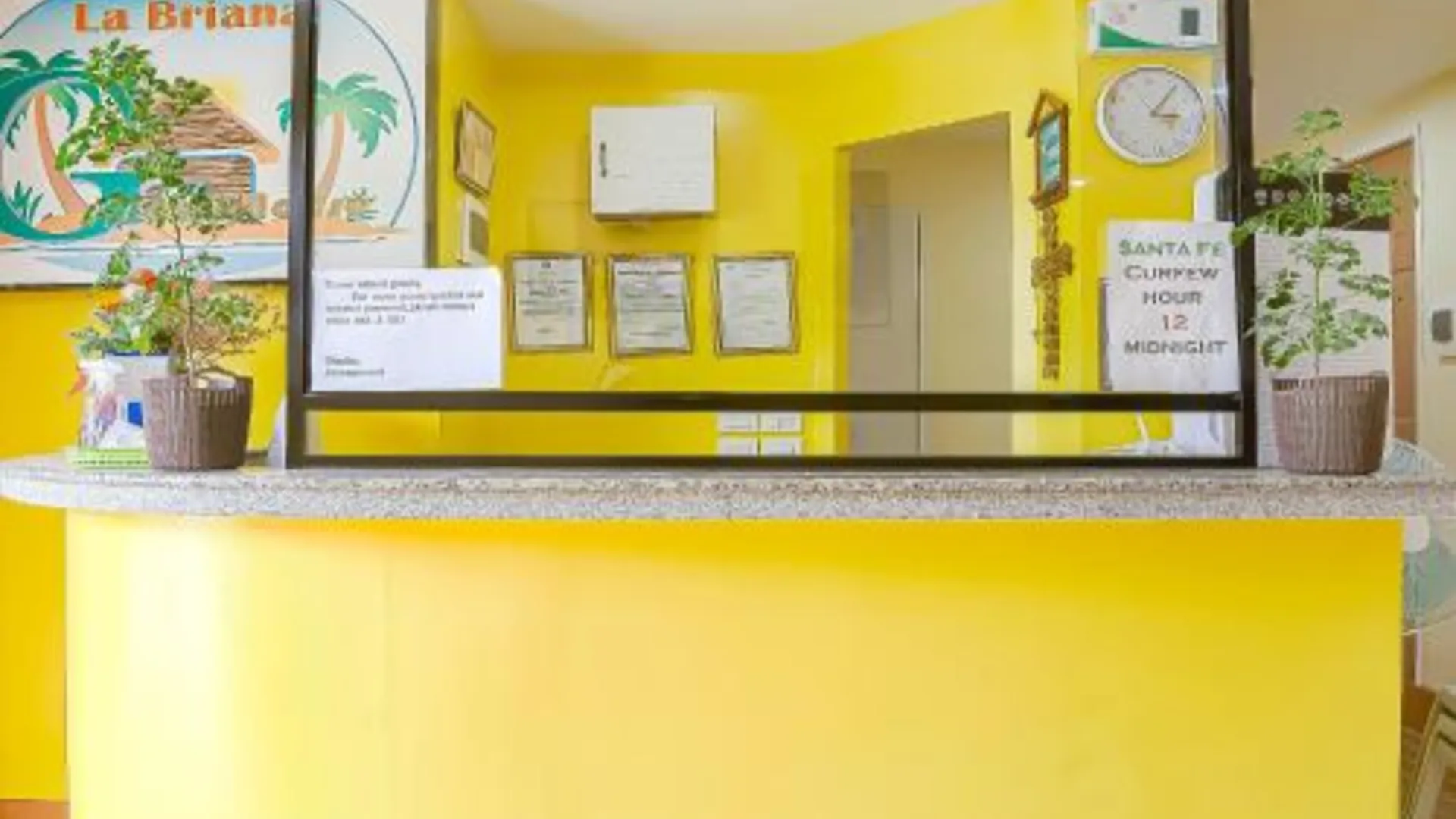 세부 레드도어즈 앳 라 브리아나 게스트 하우스 반타얀 세부 2성급 호텔 객실