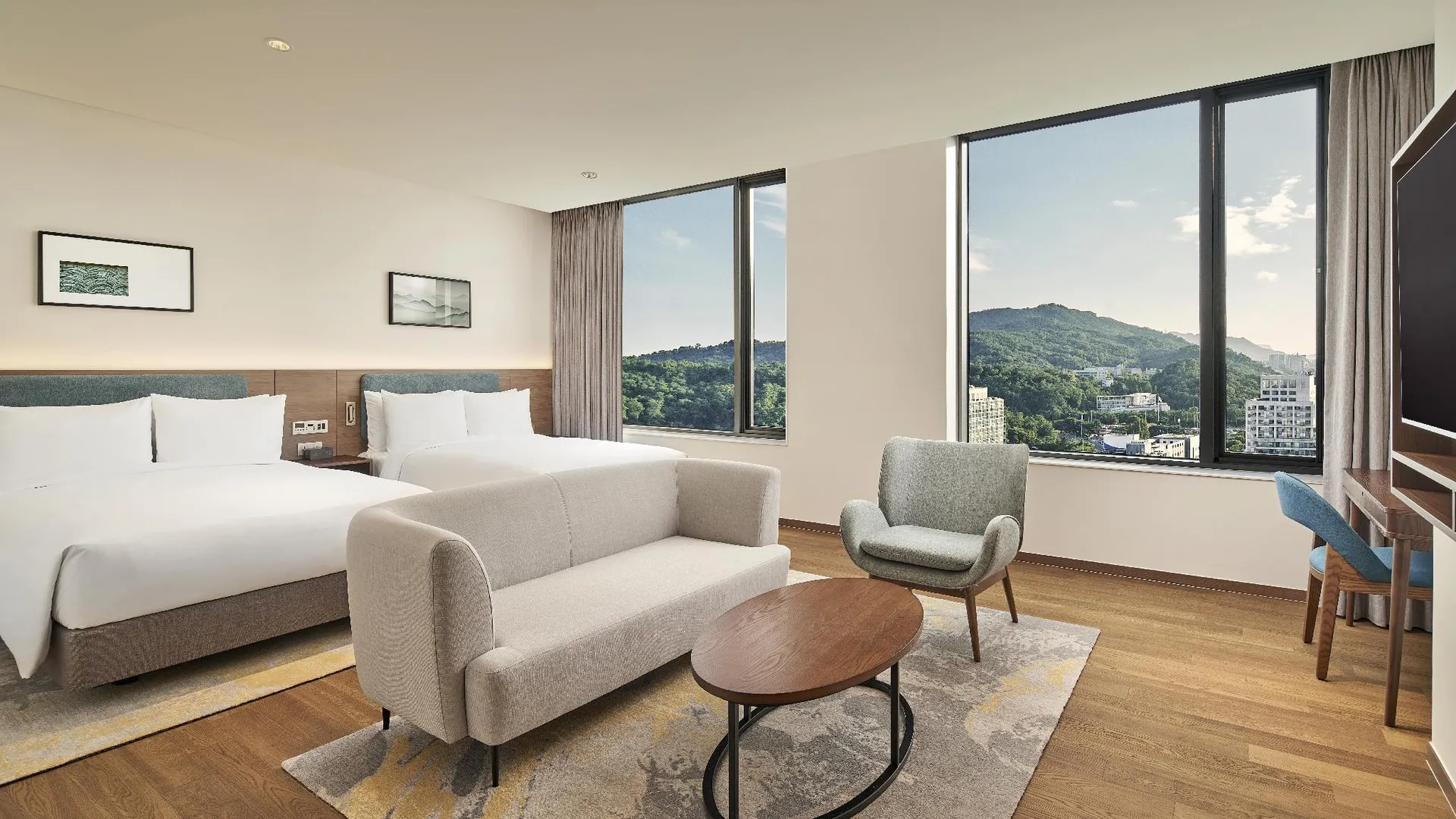 서울 힐튼 가든 인 서울 강남 4성급 호텔 스위트룸