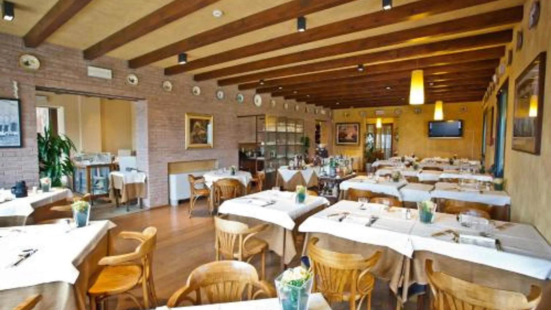 모데나 호텔 레알 피니 바이아 델 레 4성급 호텔 전망