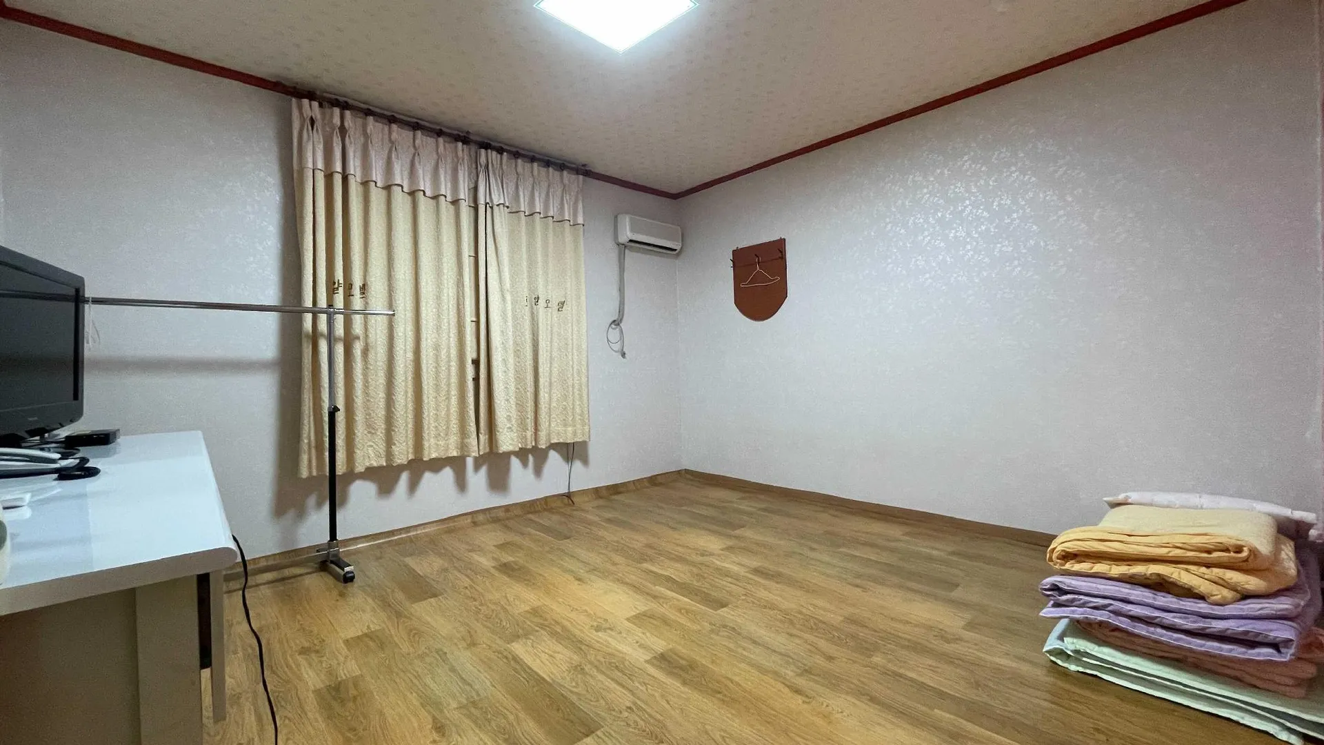 청원 청주 청원구 로얄모텔 호텔 스위트룸