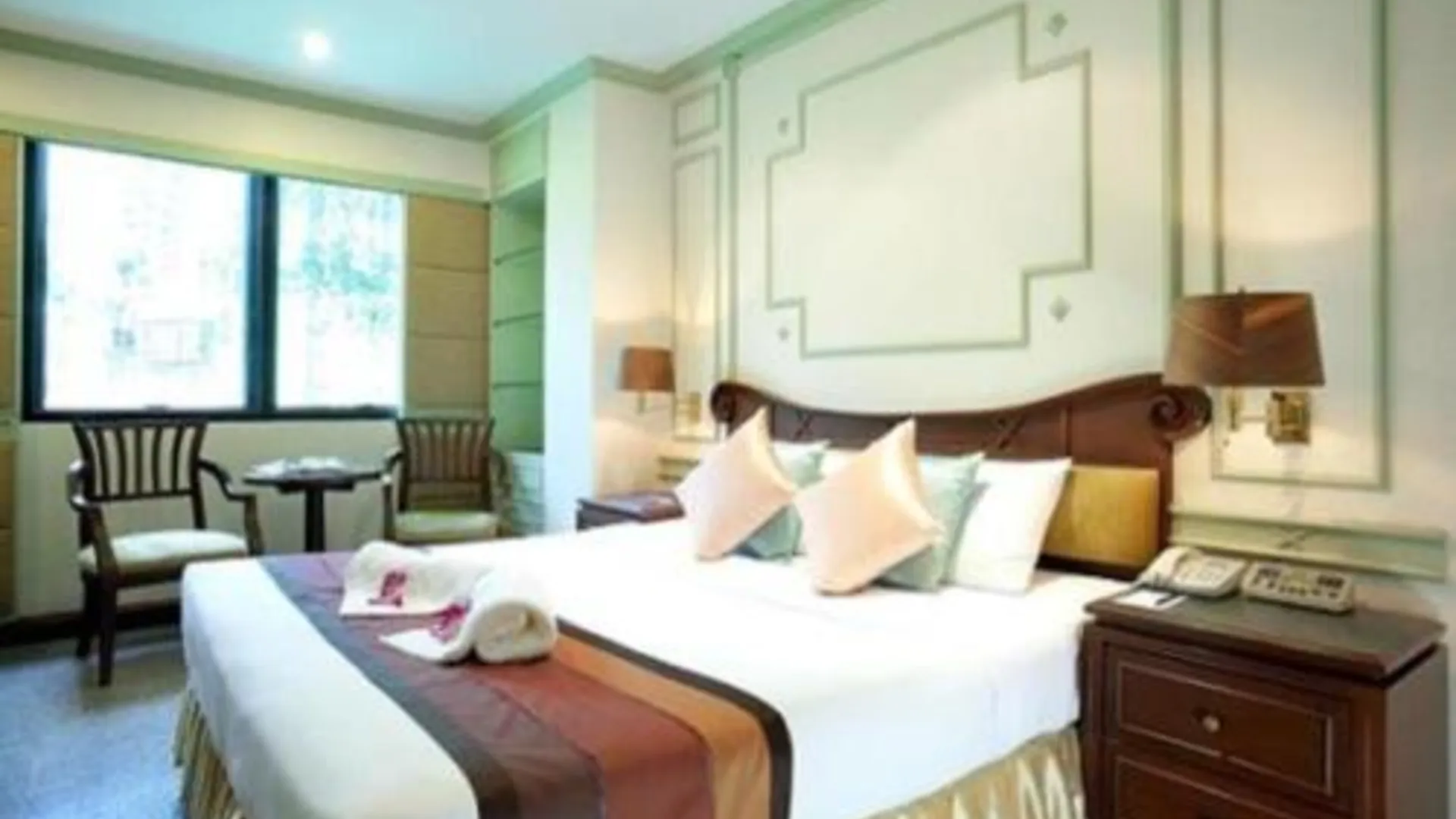 방콕 마제스틱 스위트 호텔 3성급 호텔 스위트룸